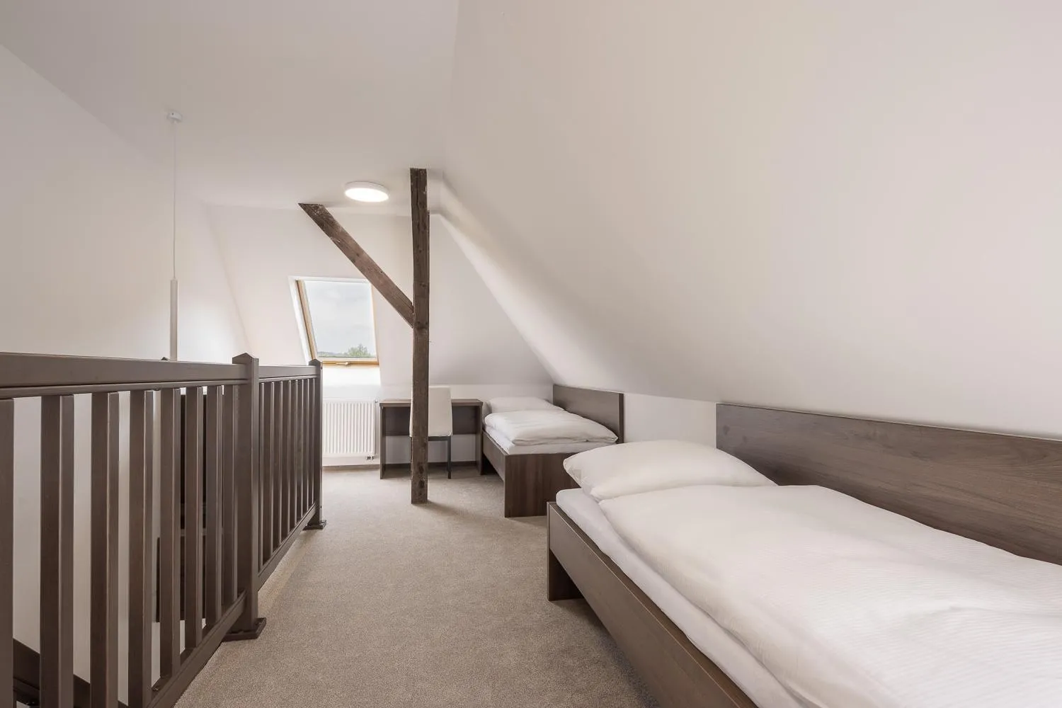 Bedroom, Bed in Hotel Grand
