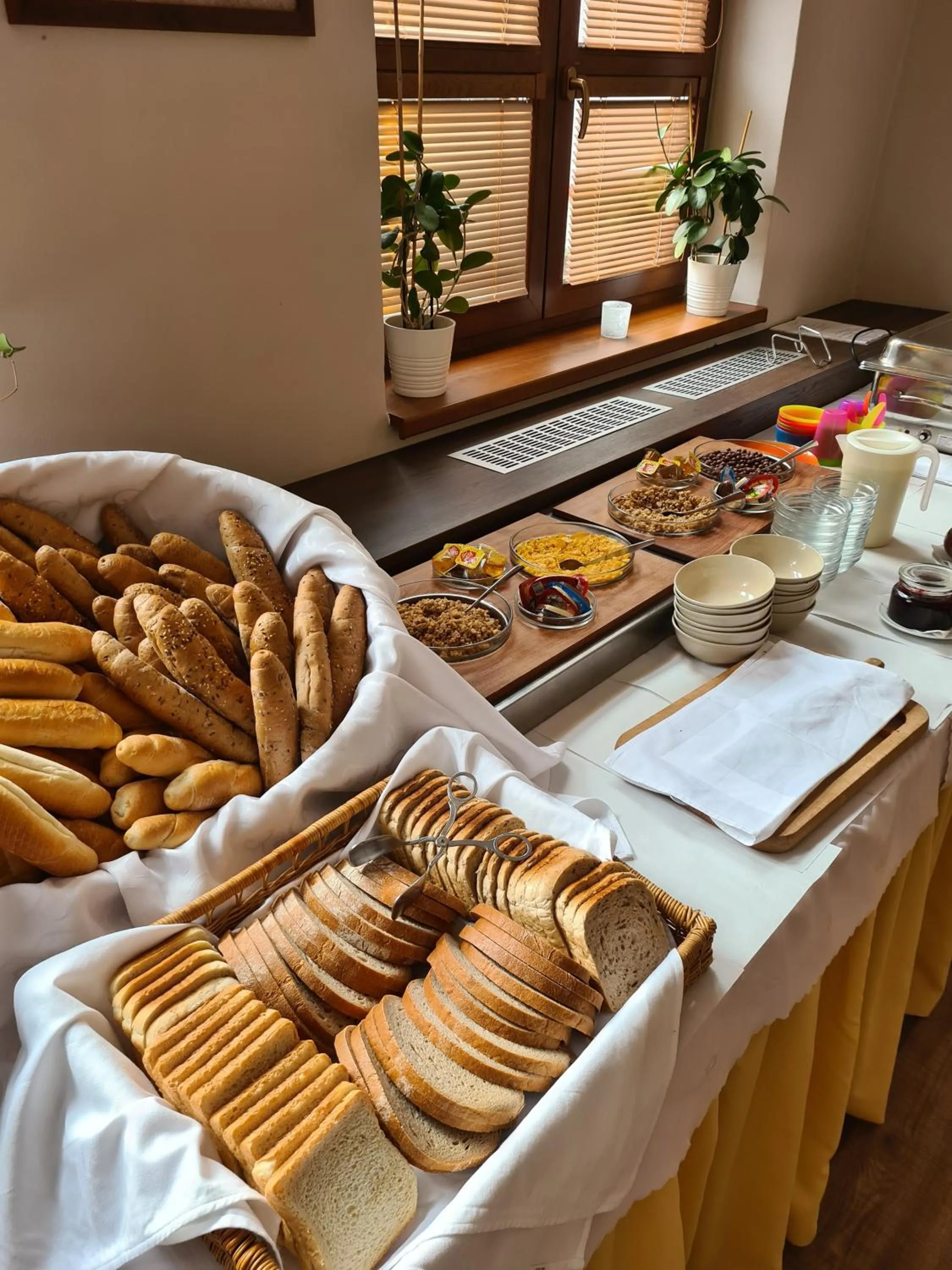 Breakfast in Hotel Grand