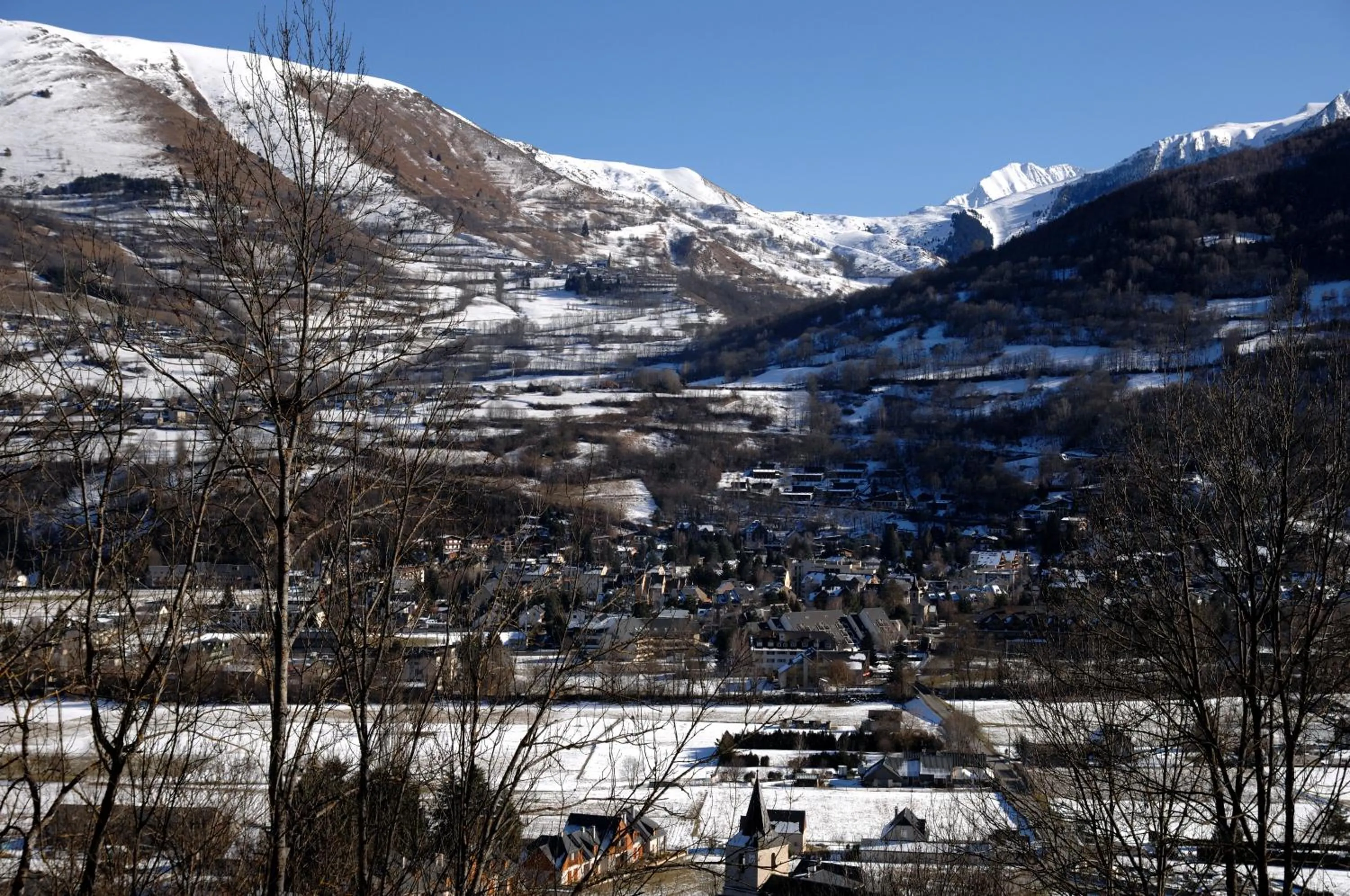 Facade/entrance in Résidence Odalys Soleil d'Aure