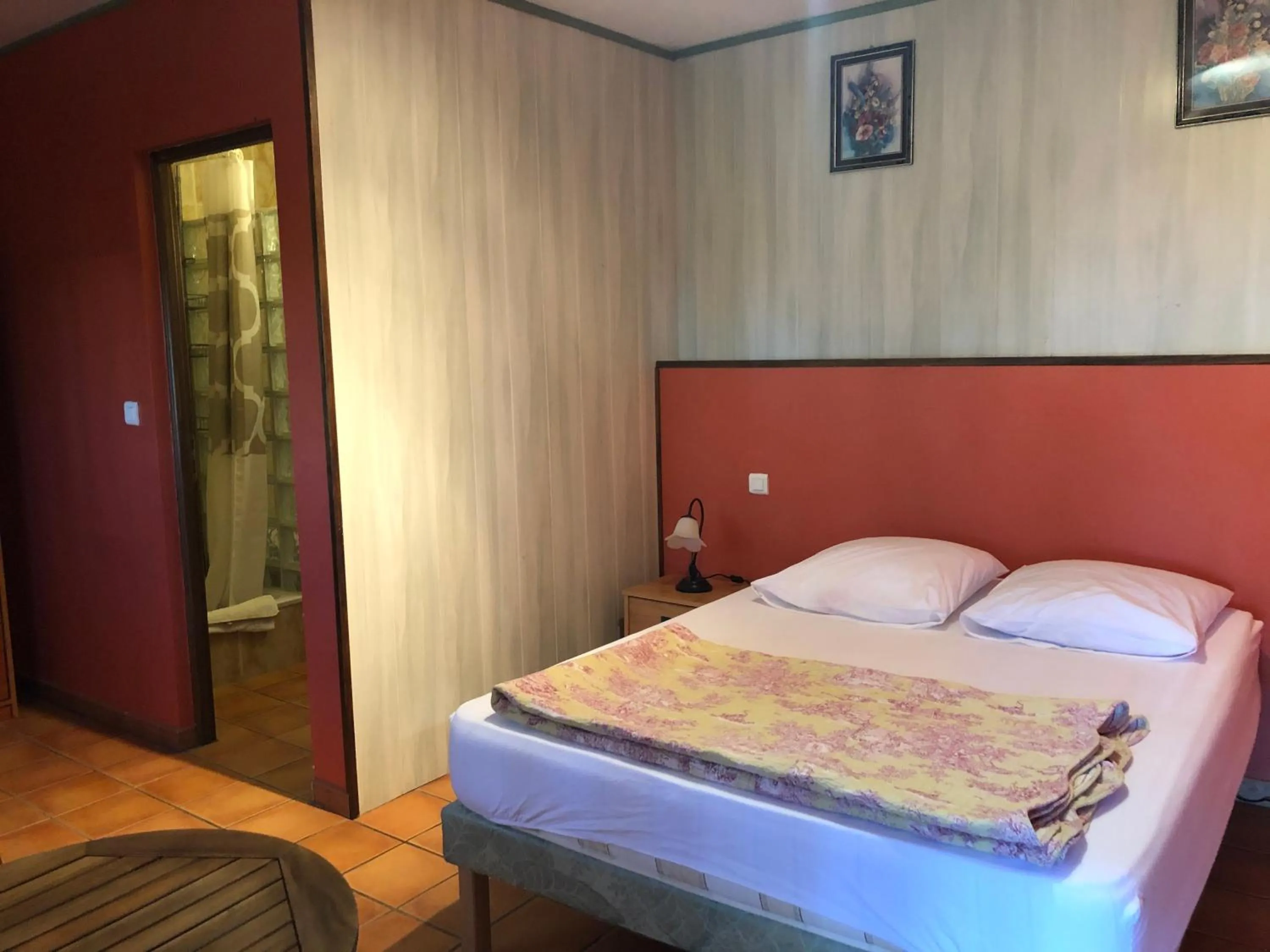 Bed in Le Bosquet
