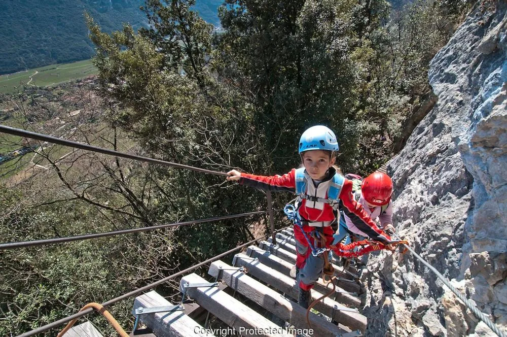 Hiking in Albergo Ristorante Da Neni