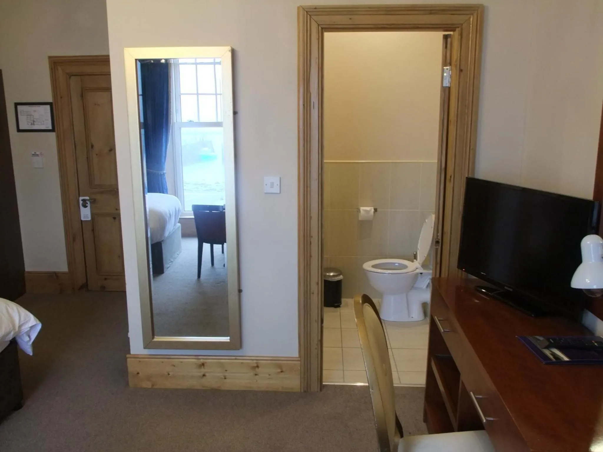 Toilet in Royal Valentia Hotel