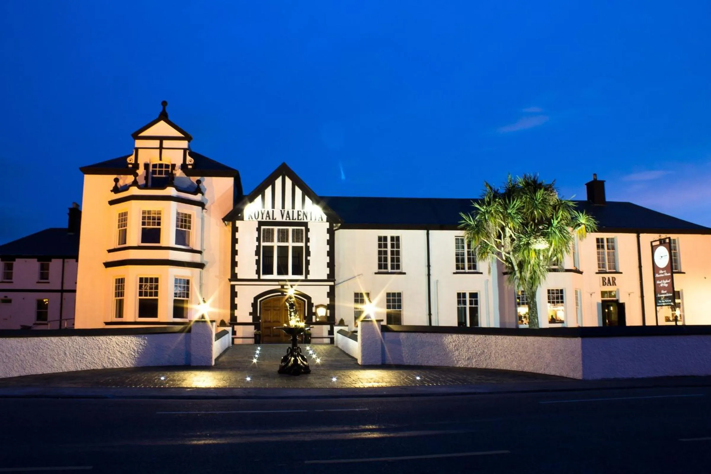 Facade/entrance in Royal Valentia Hotel