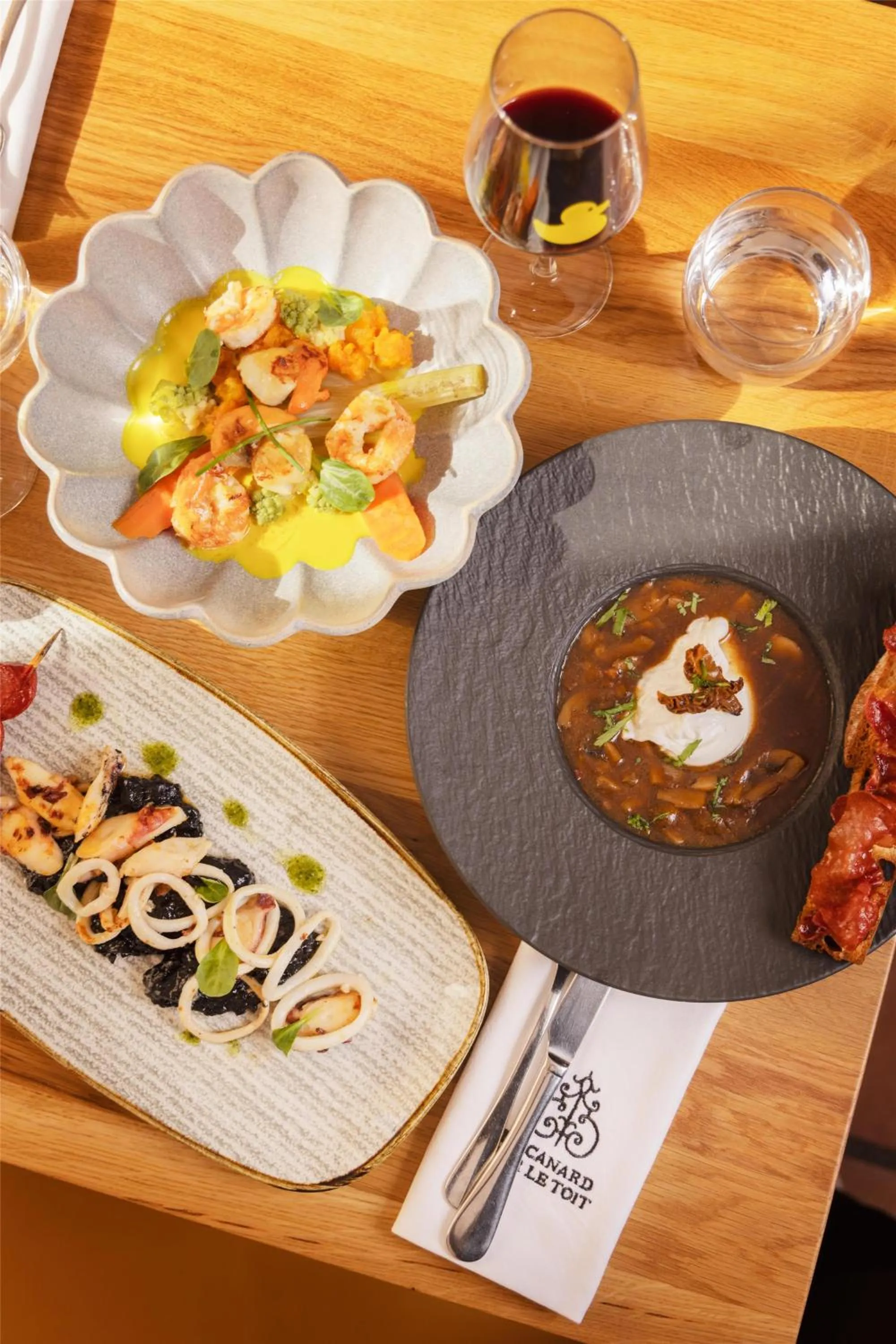 Food and drinks in Best Western Plus Le Canard sur le Toit