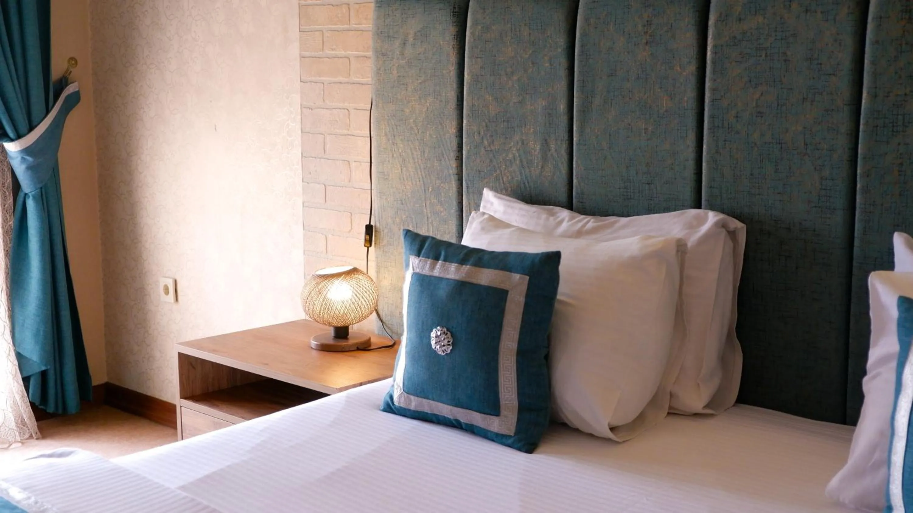 Bed in Hotel Labella Bergama