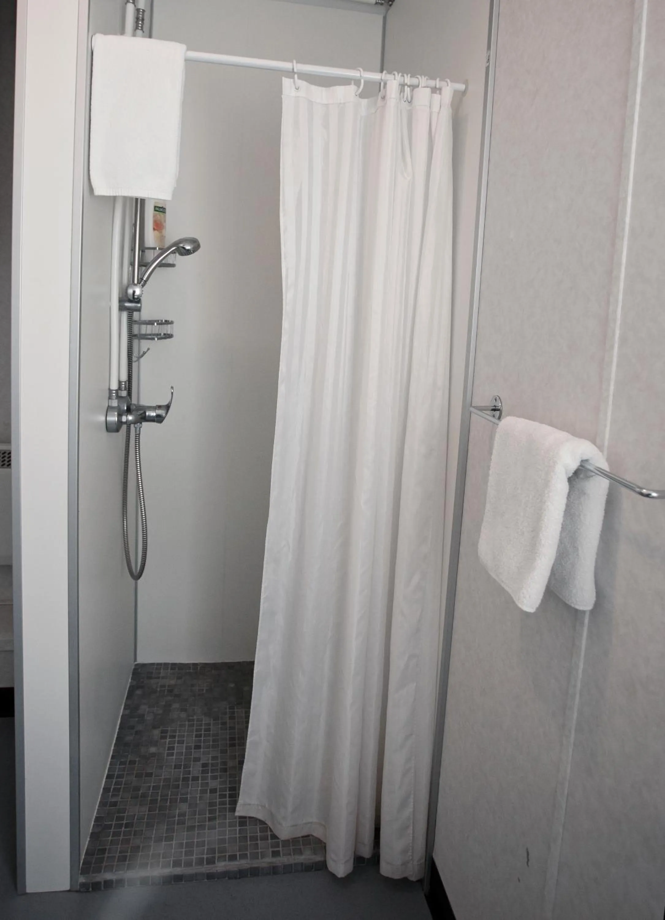 Bathroom in Hestaland Guesthouse Horse Farm Stay