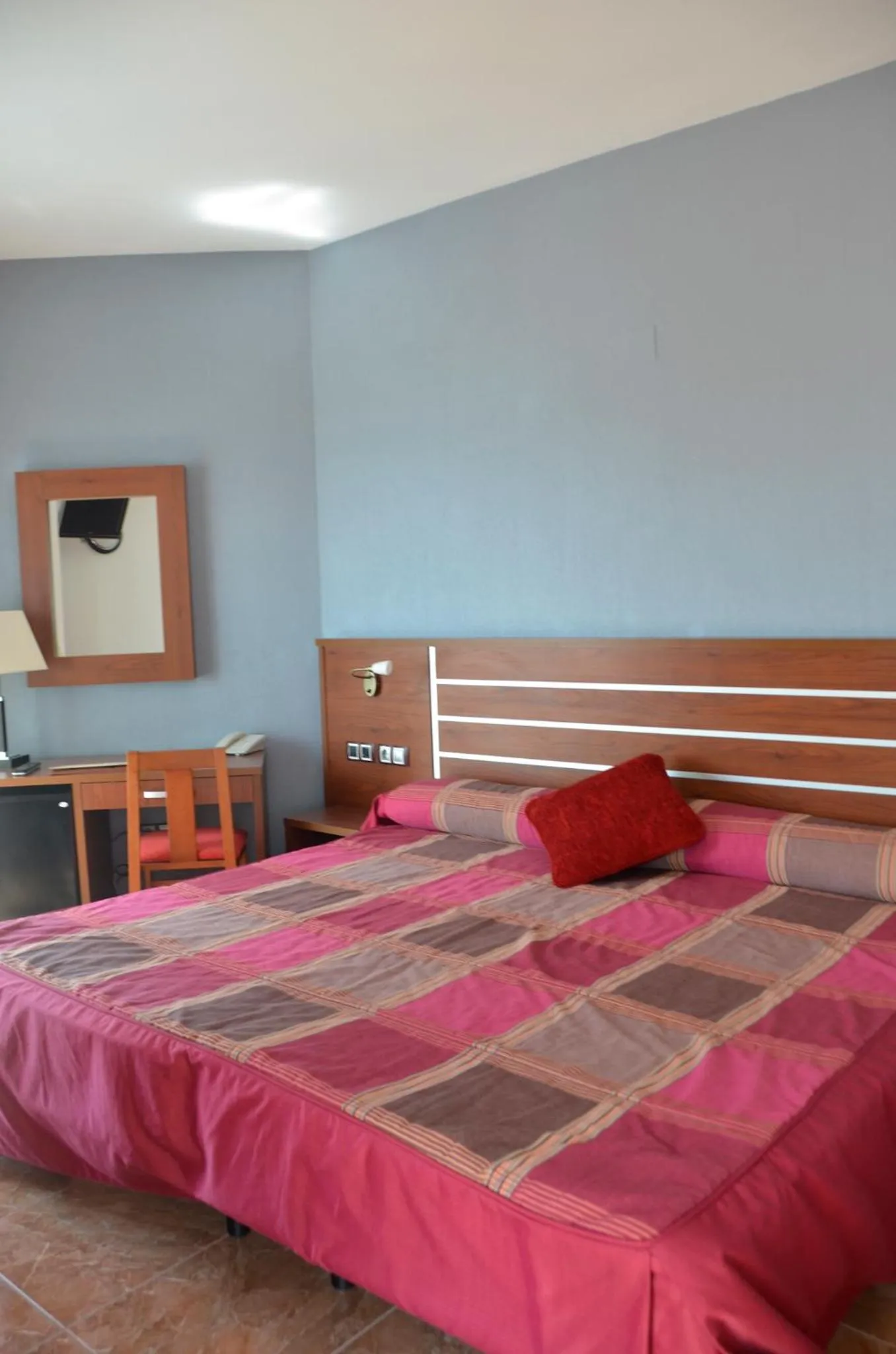 Bed in La Familia Gallo Rojo