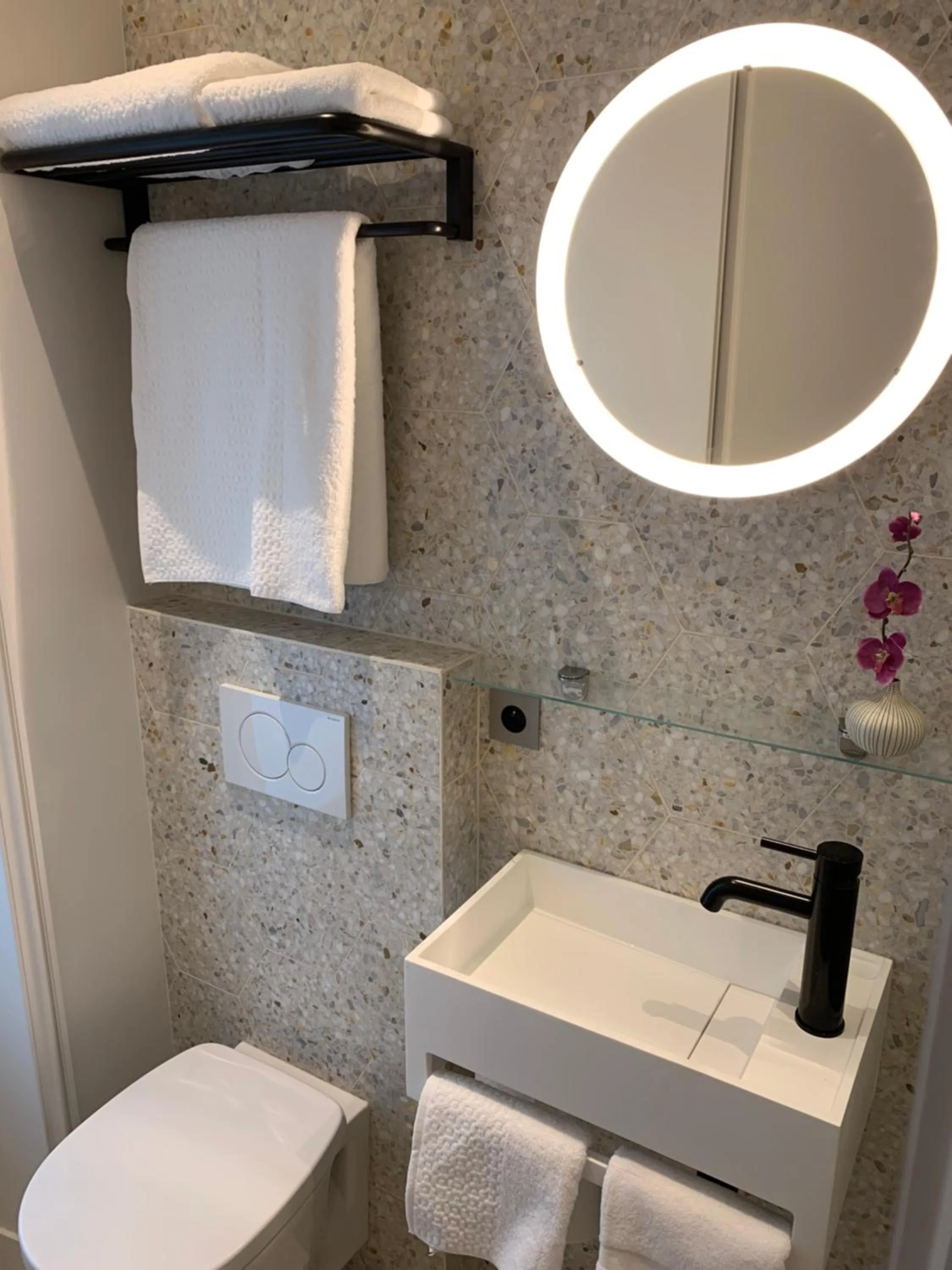 PARIS RIVOLI NOTRE DAME Chambre d'Hôtes Studio Private