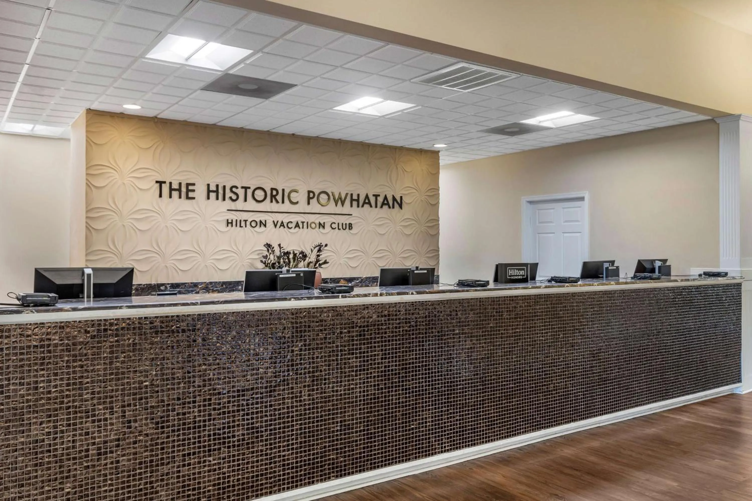 Lobby or reception in Hilton Vacation Club The Historic Powhatan Williamsburg