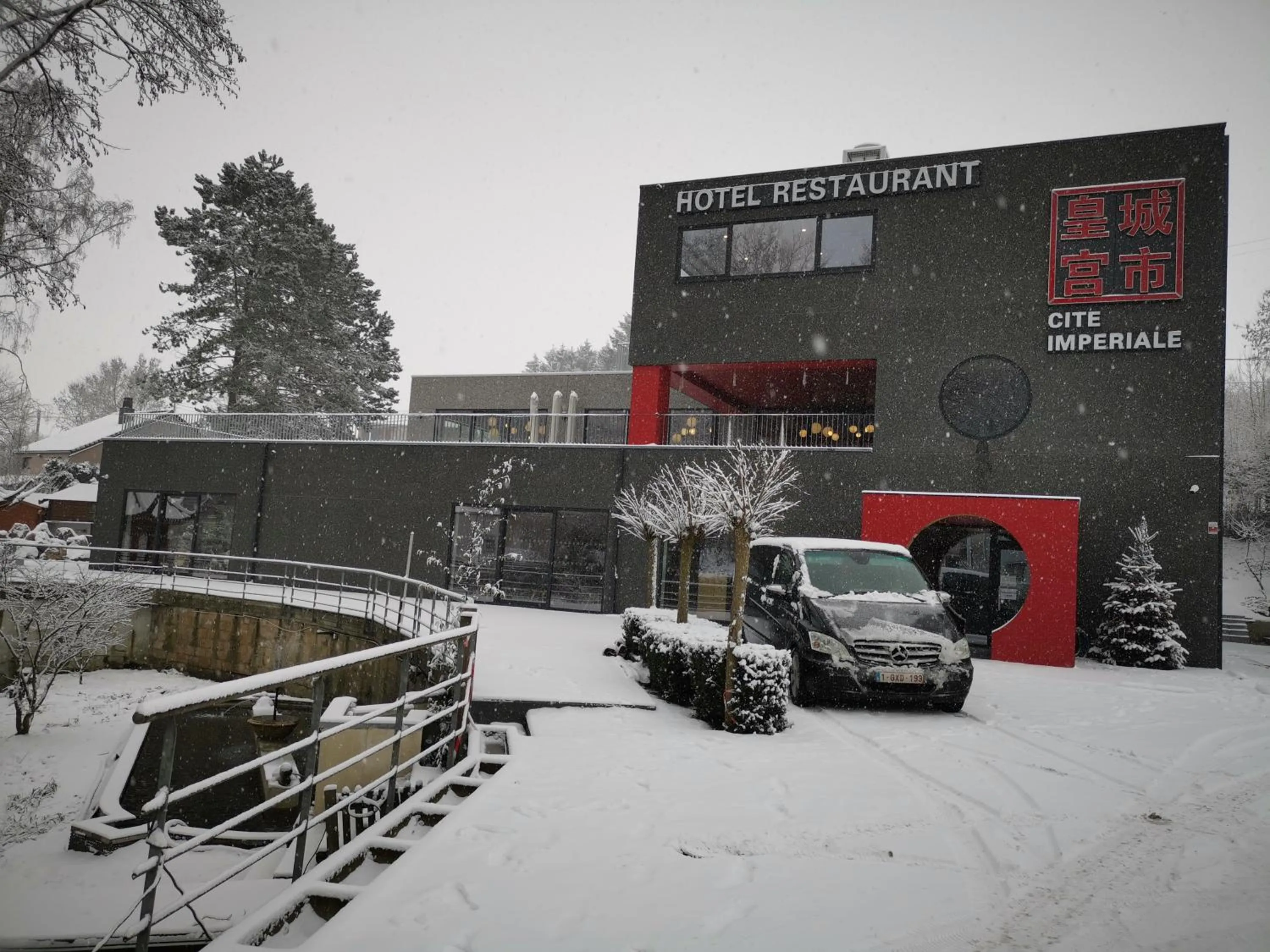 Day in cité impériale ye