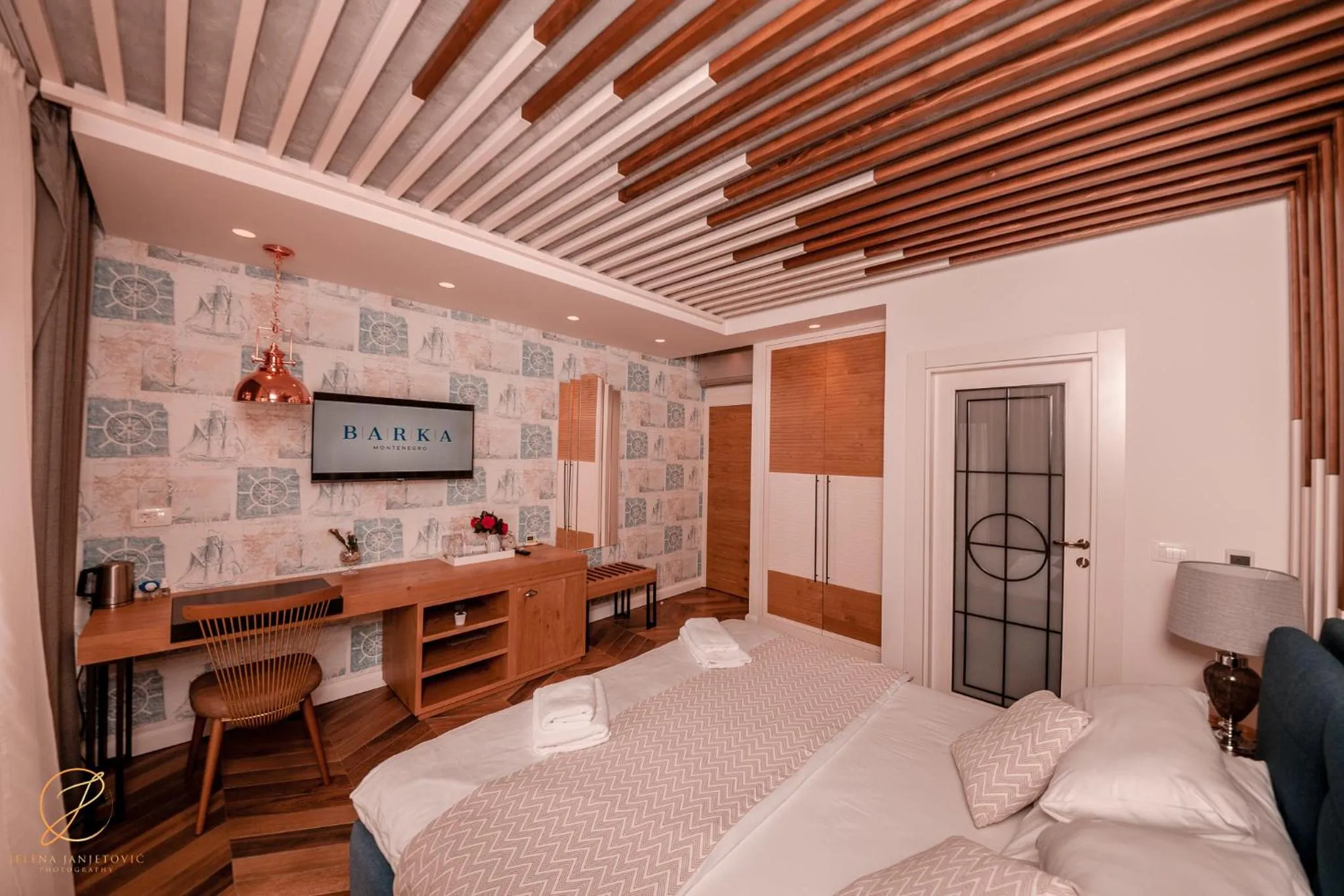 Barka B'n'B - Elegant Seaview Rooms