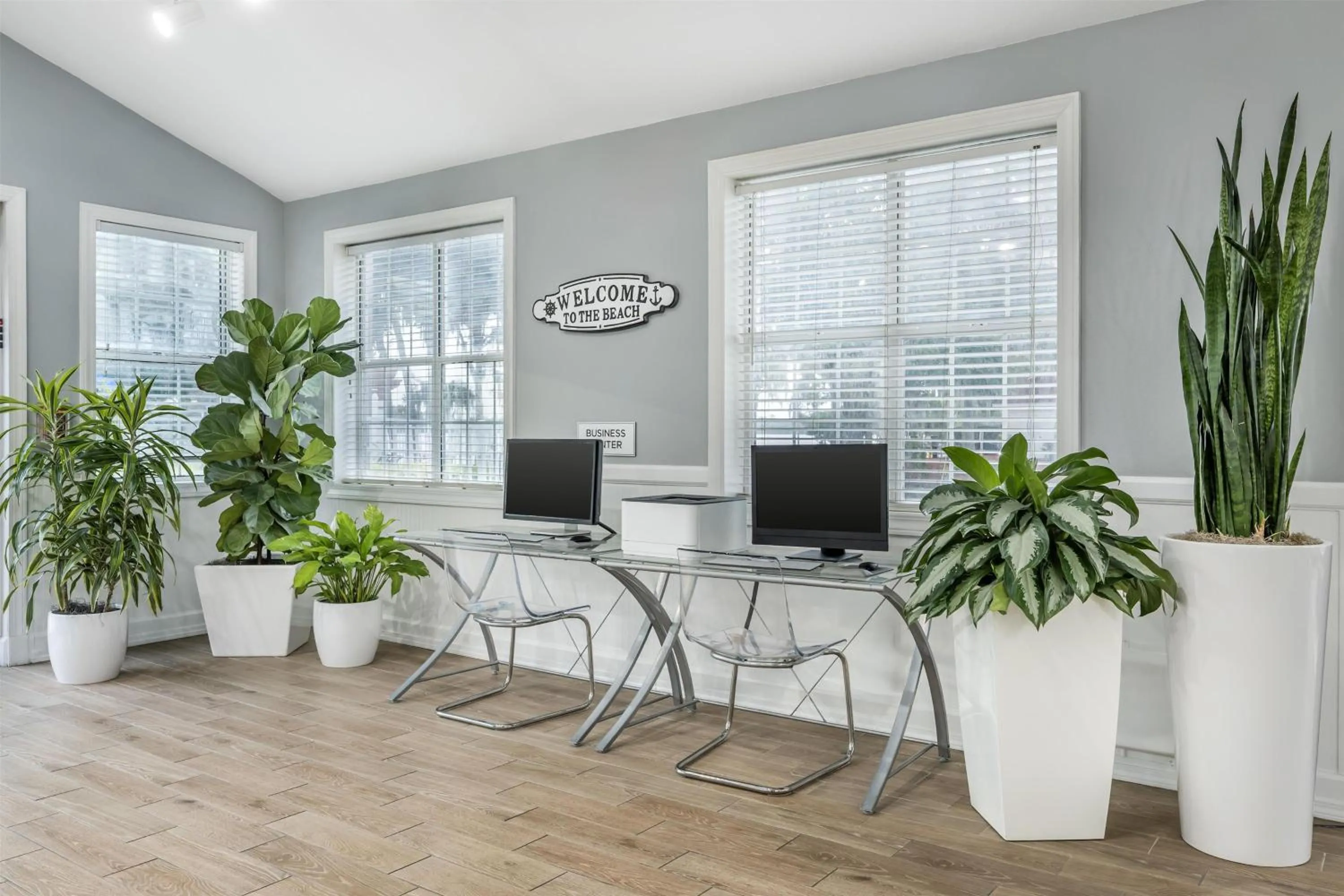 Business facilities in Hilton Vacation Club Grand Beach Orlando