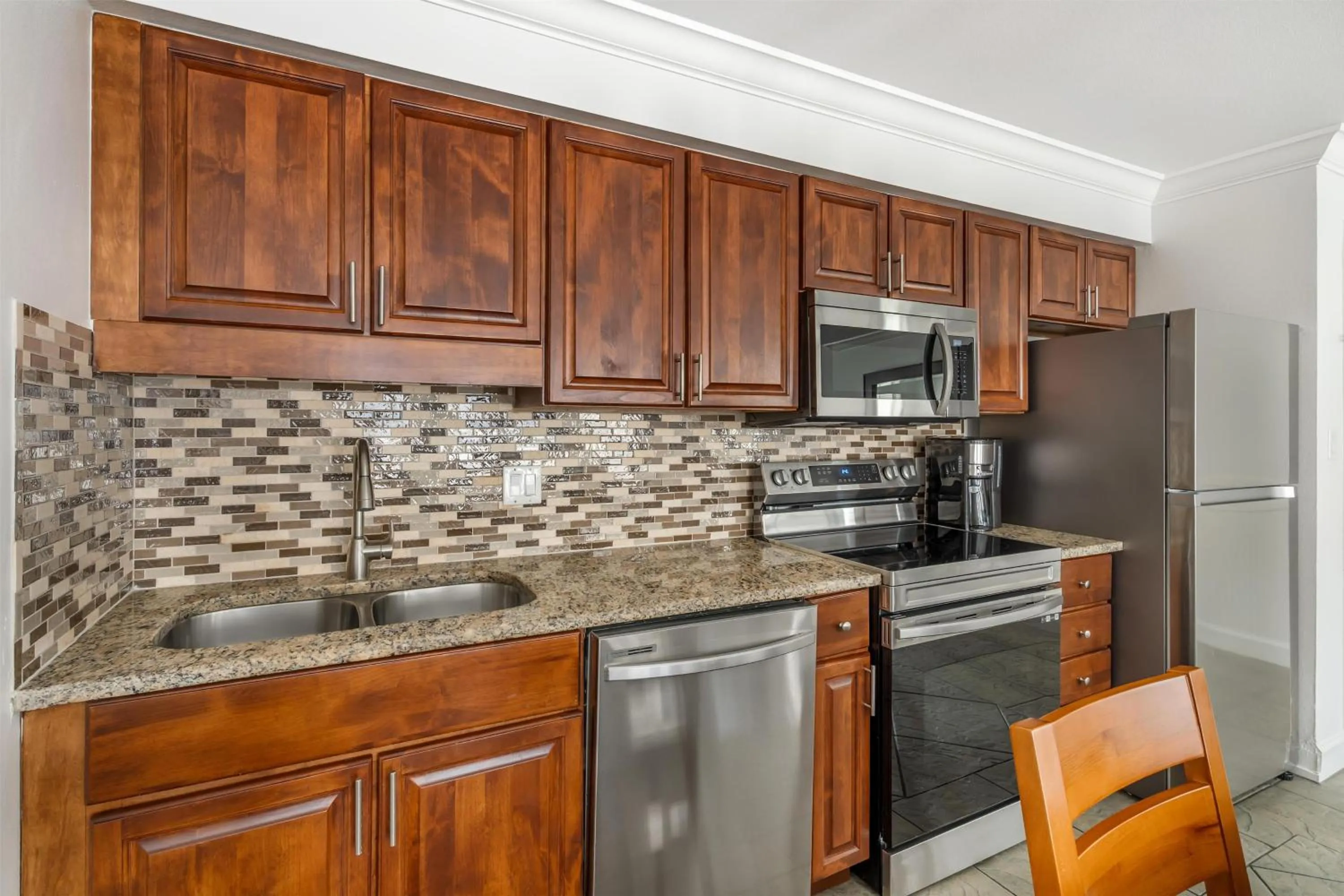 Kitchen or kitchenette in Hilton Vacation Club Grand Beach Orlando