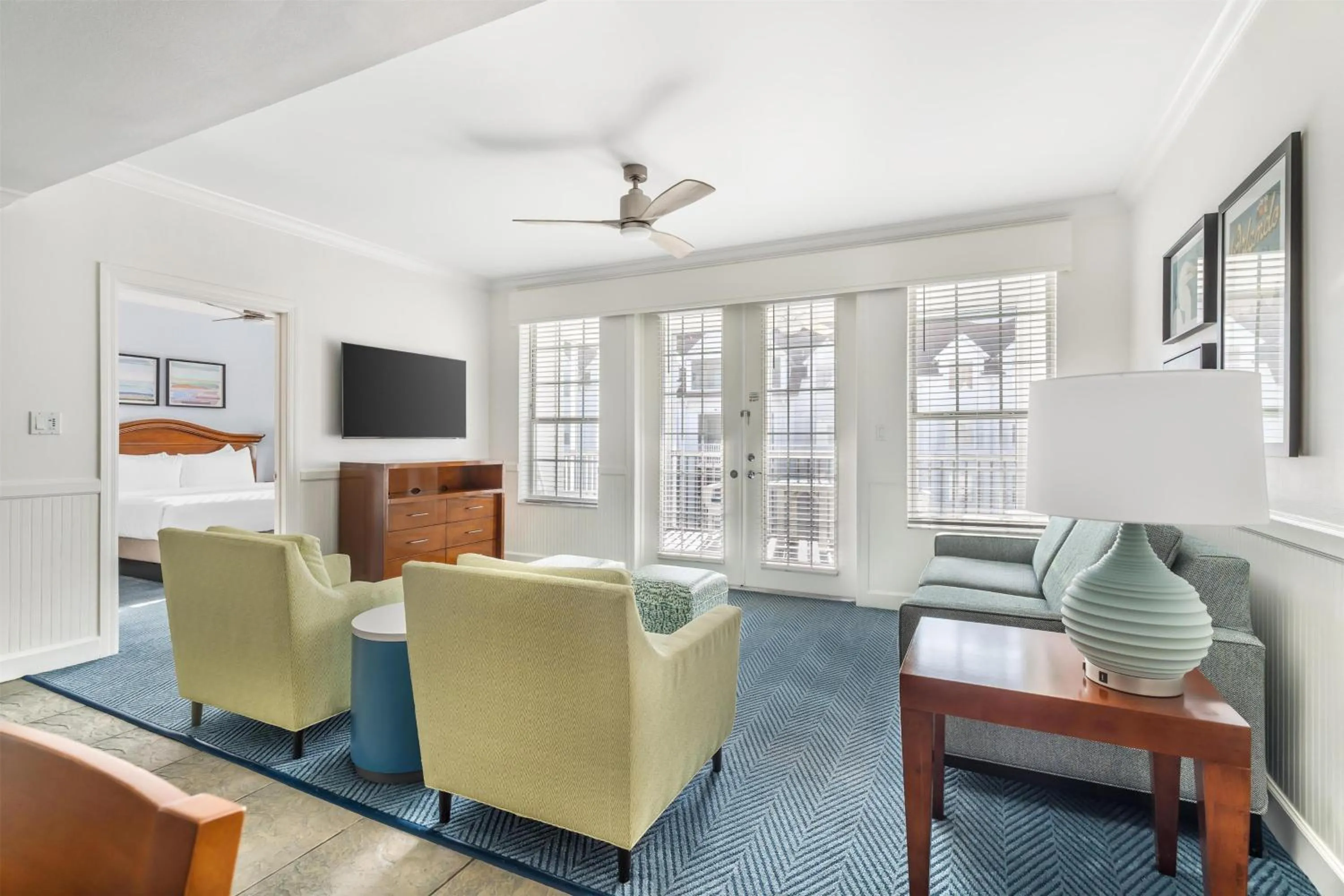 Living room in Hilton Vacation Club Grand Beach Orlando