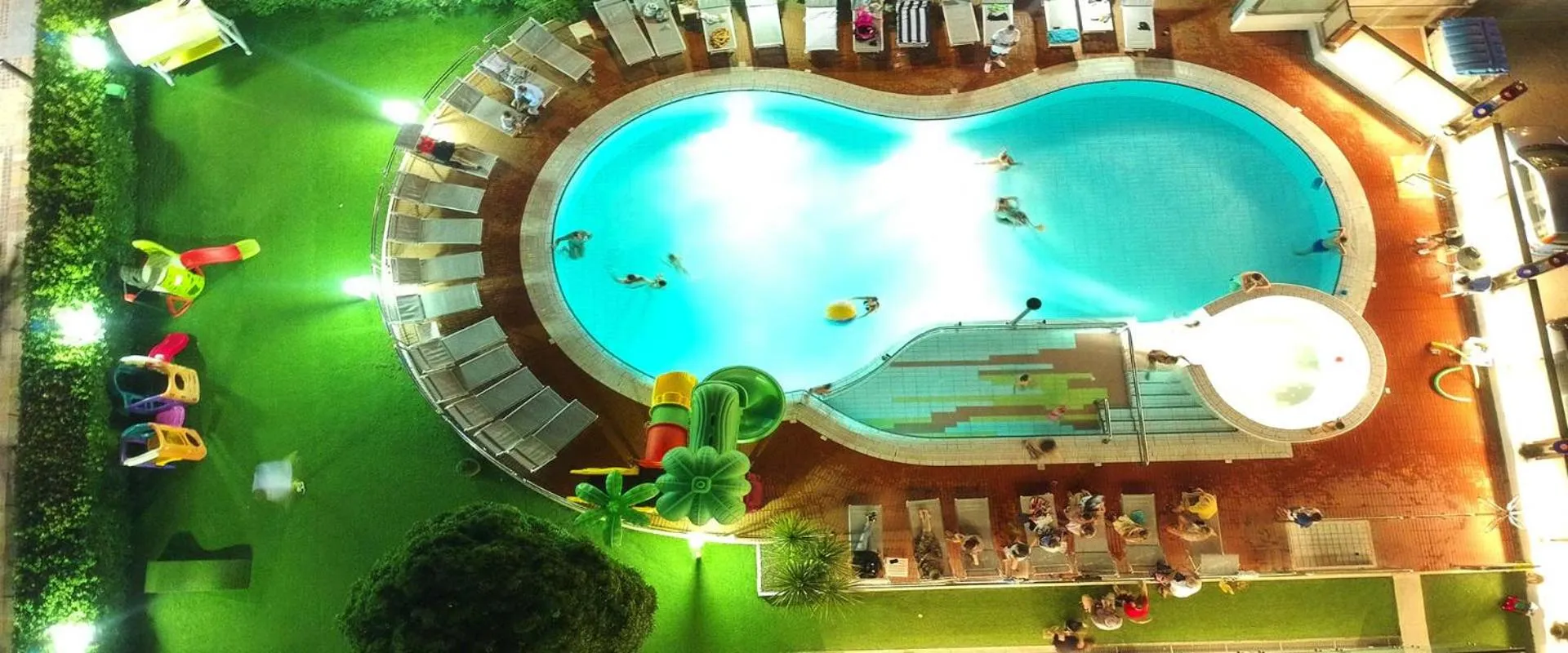 Swimming pool in Hotel 2000 Riccione