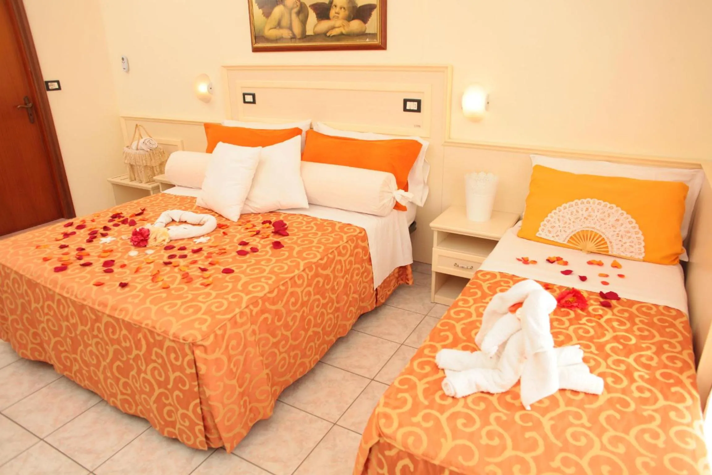 Photo of the whole room, Bed in Hotel Stefan Room & Breakfast