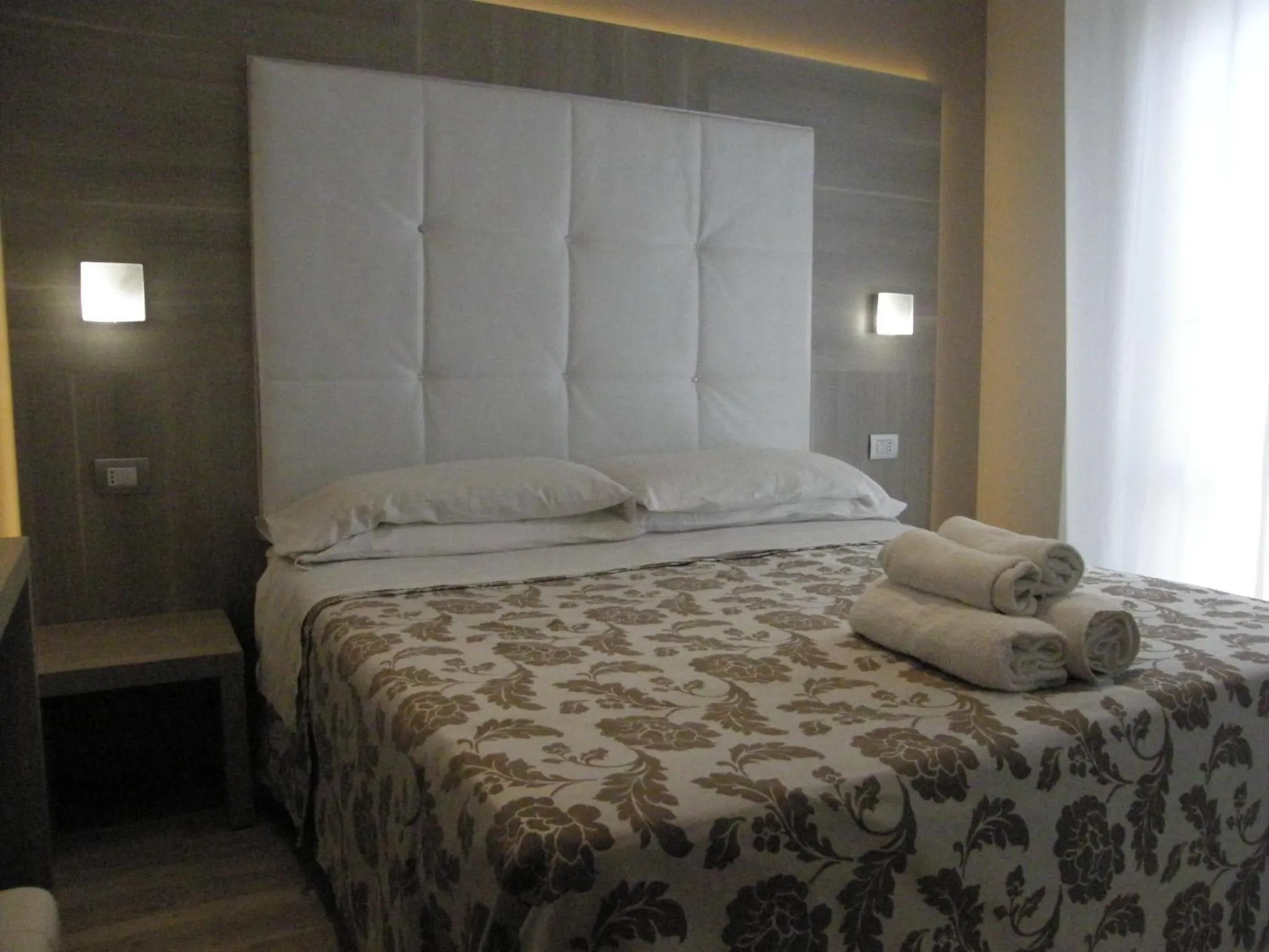 Photo of the whole room, Bed in Hotel Stefan Room & Breakfast