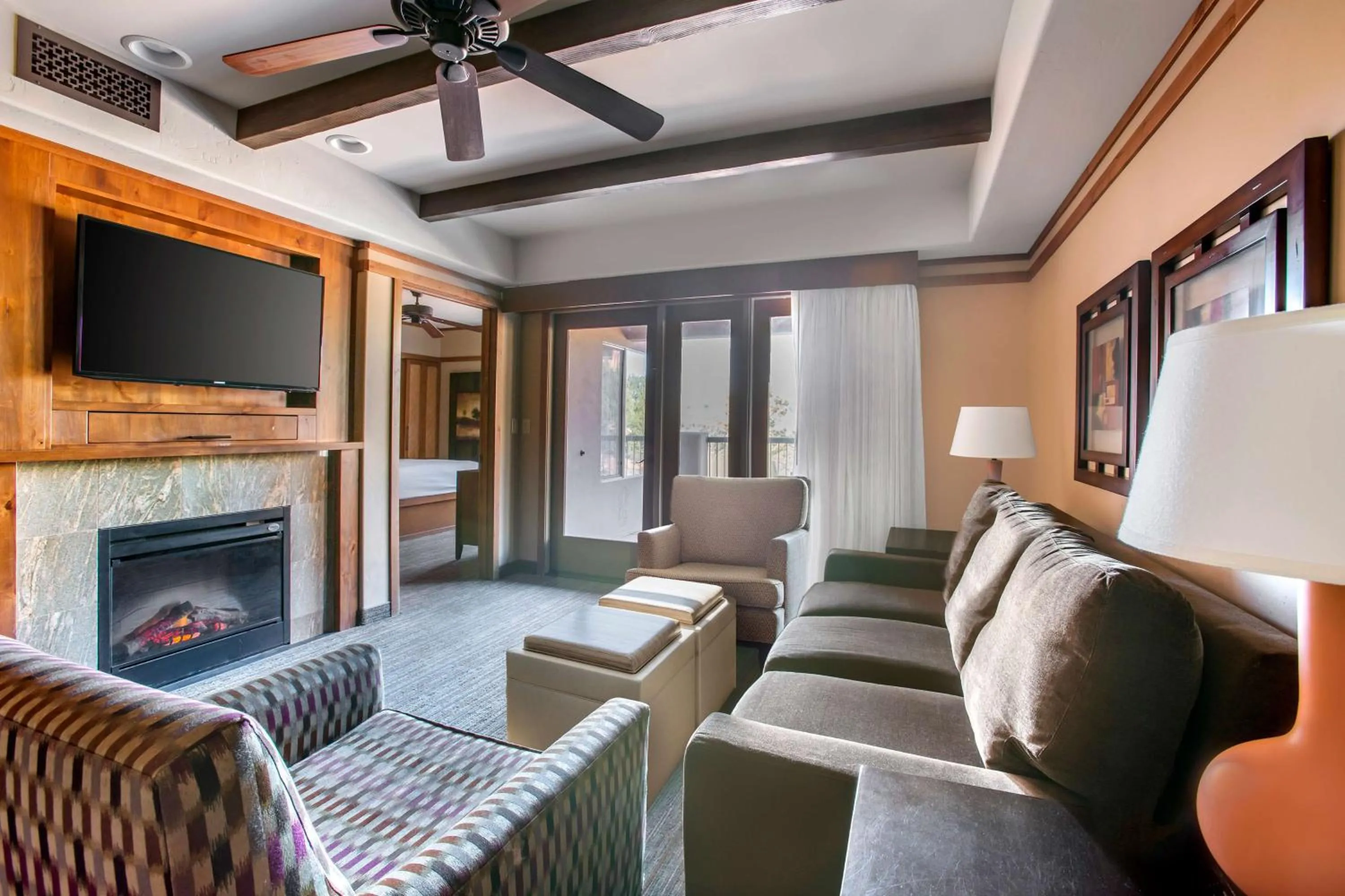 Living room in Hilton Vacation Club Sedona Summit