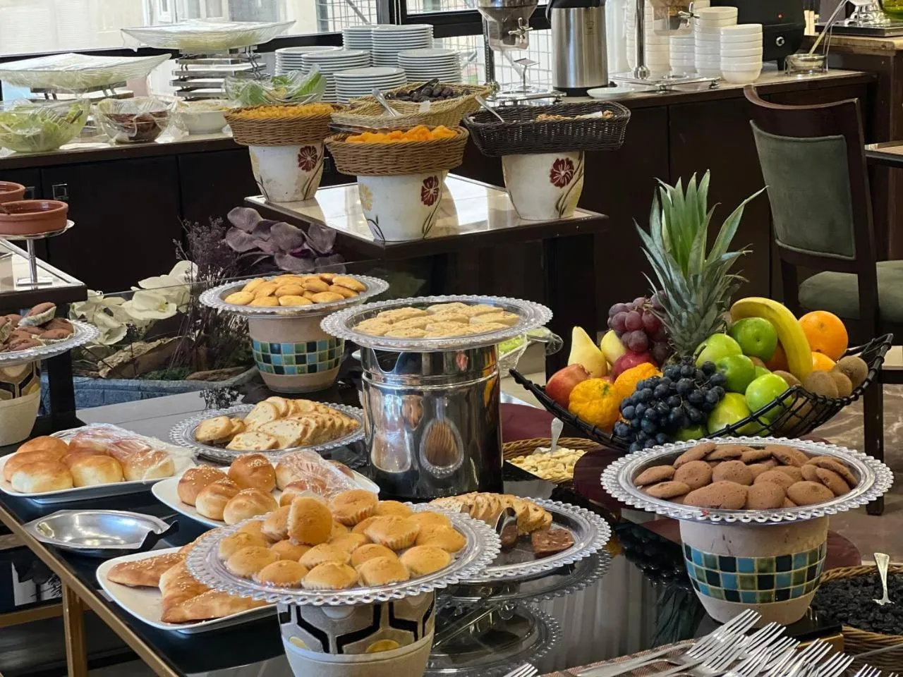 Breakfast in Jouhayna Hotel&Suite