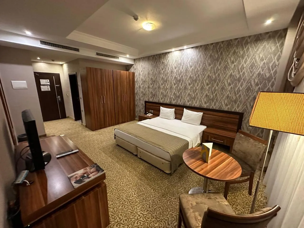 Bedroom, Bed in Jouhayna Hotel&Suite