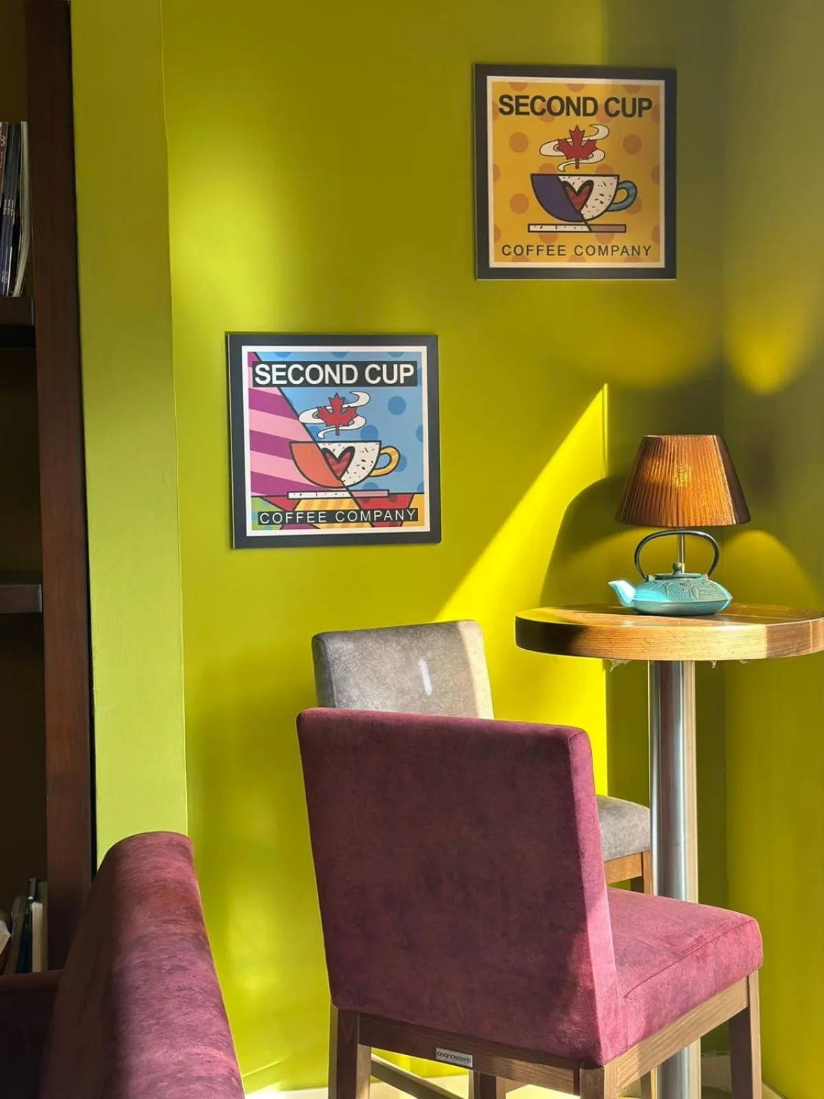 Restaurant/places to eat in Jouhayna Hotel&Suite