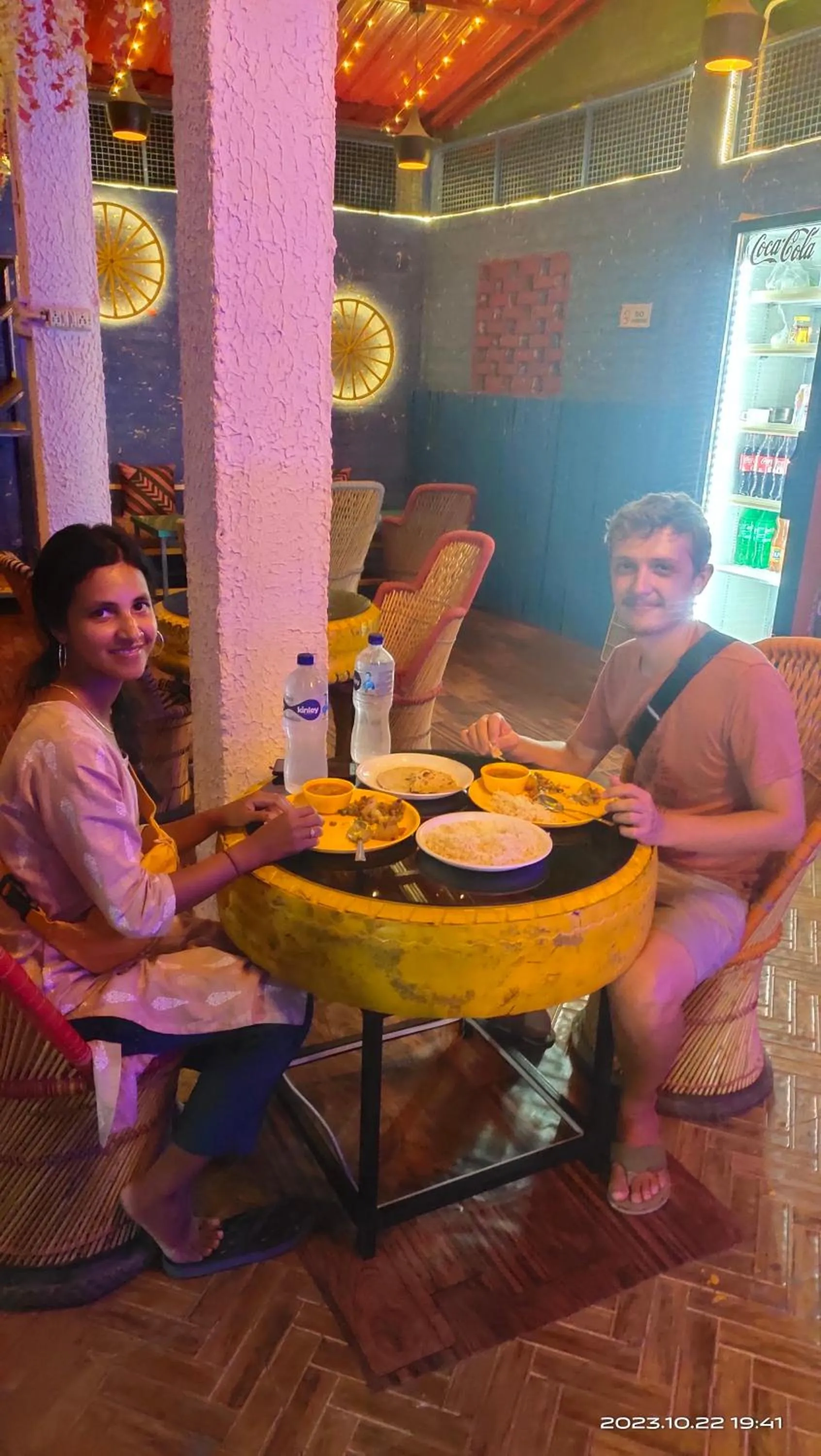 Restaurant/places to eat in Big Brother hostel Hotel