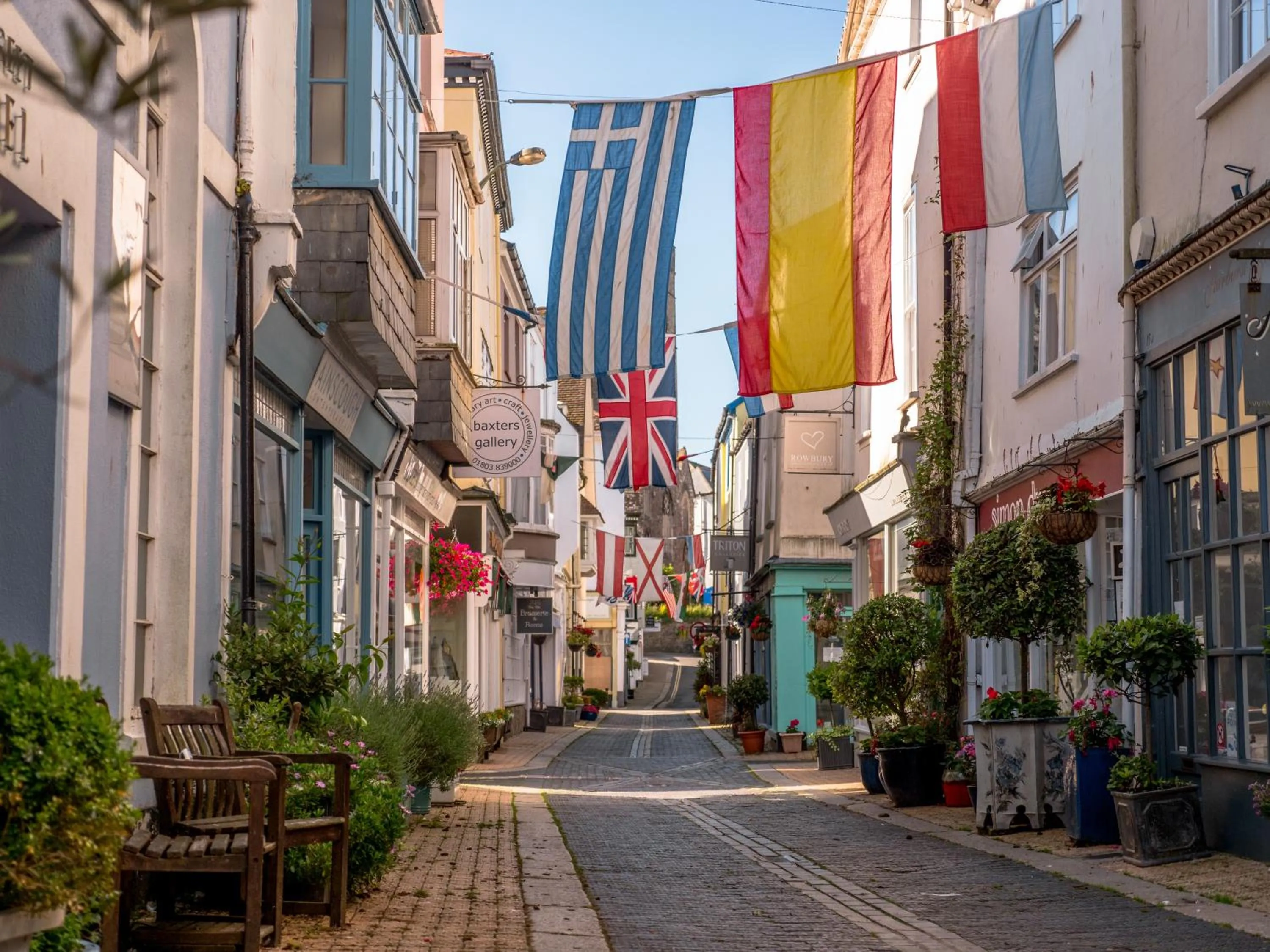 Neighbourhood in Waterfront House