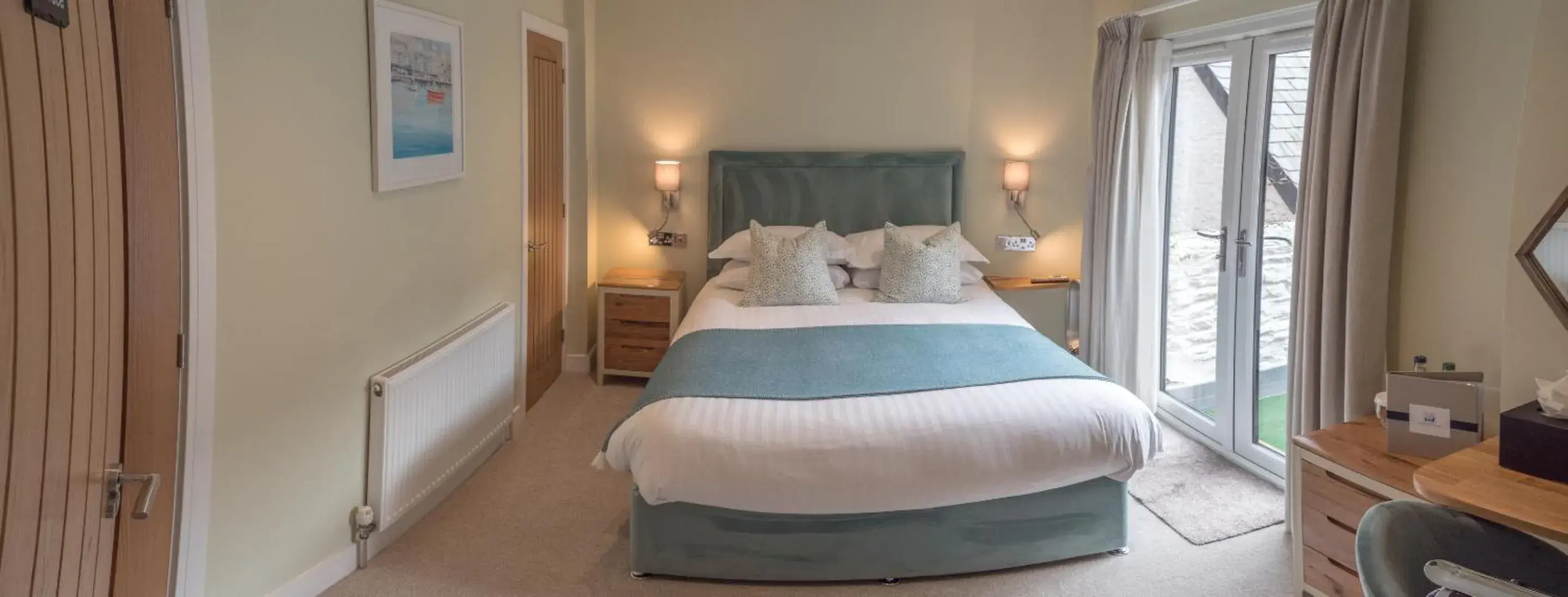 Double Room with Terrace in Waterfront House Double Room with Terrace in Waterfront House