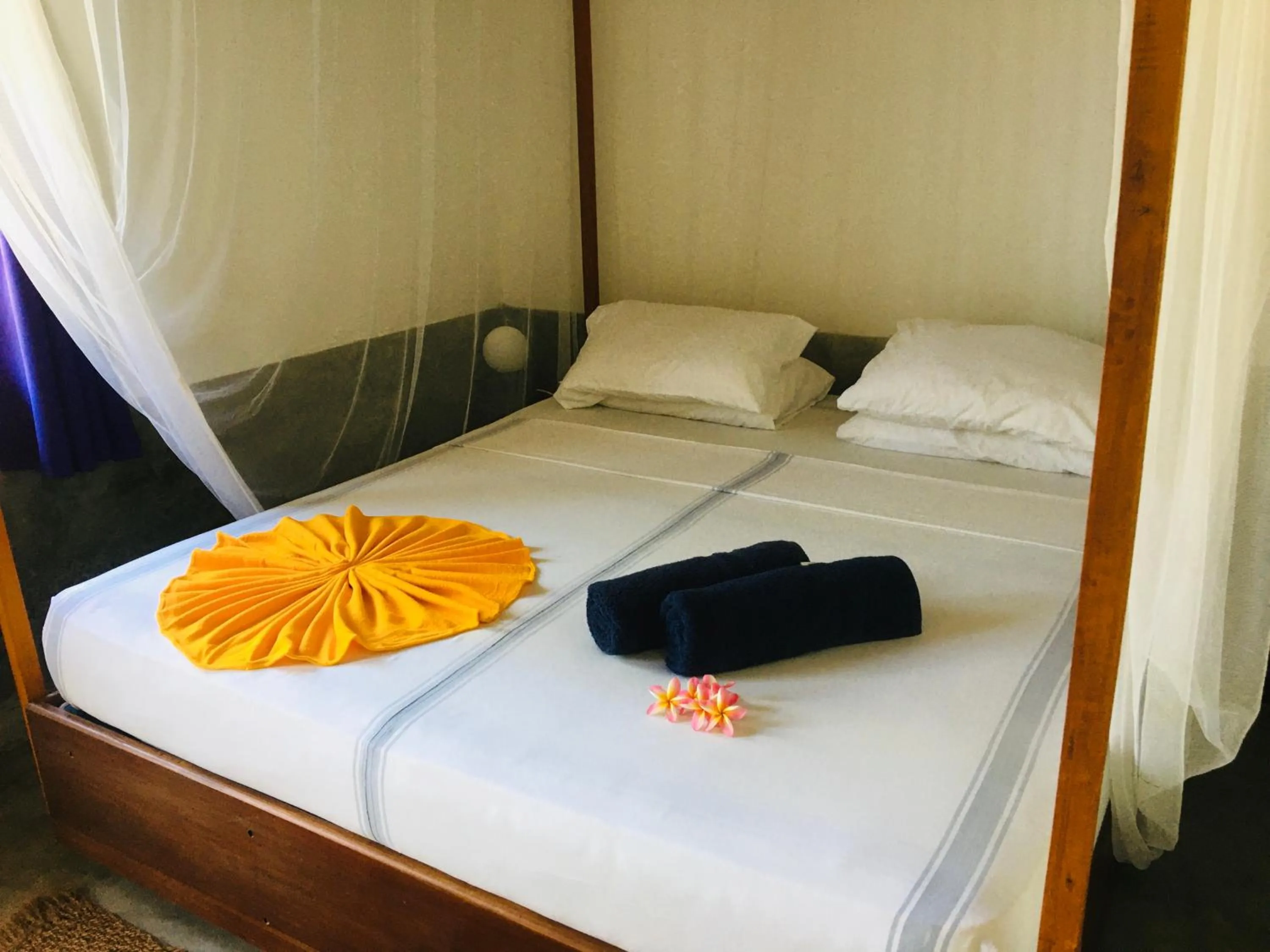 Bed in Turtle Eco Beach