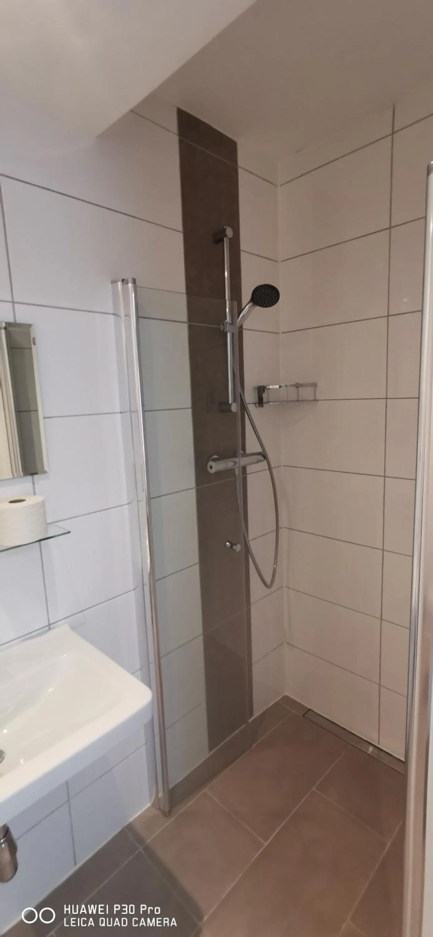 Bathroom in Pension Alpina