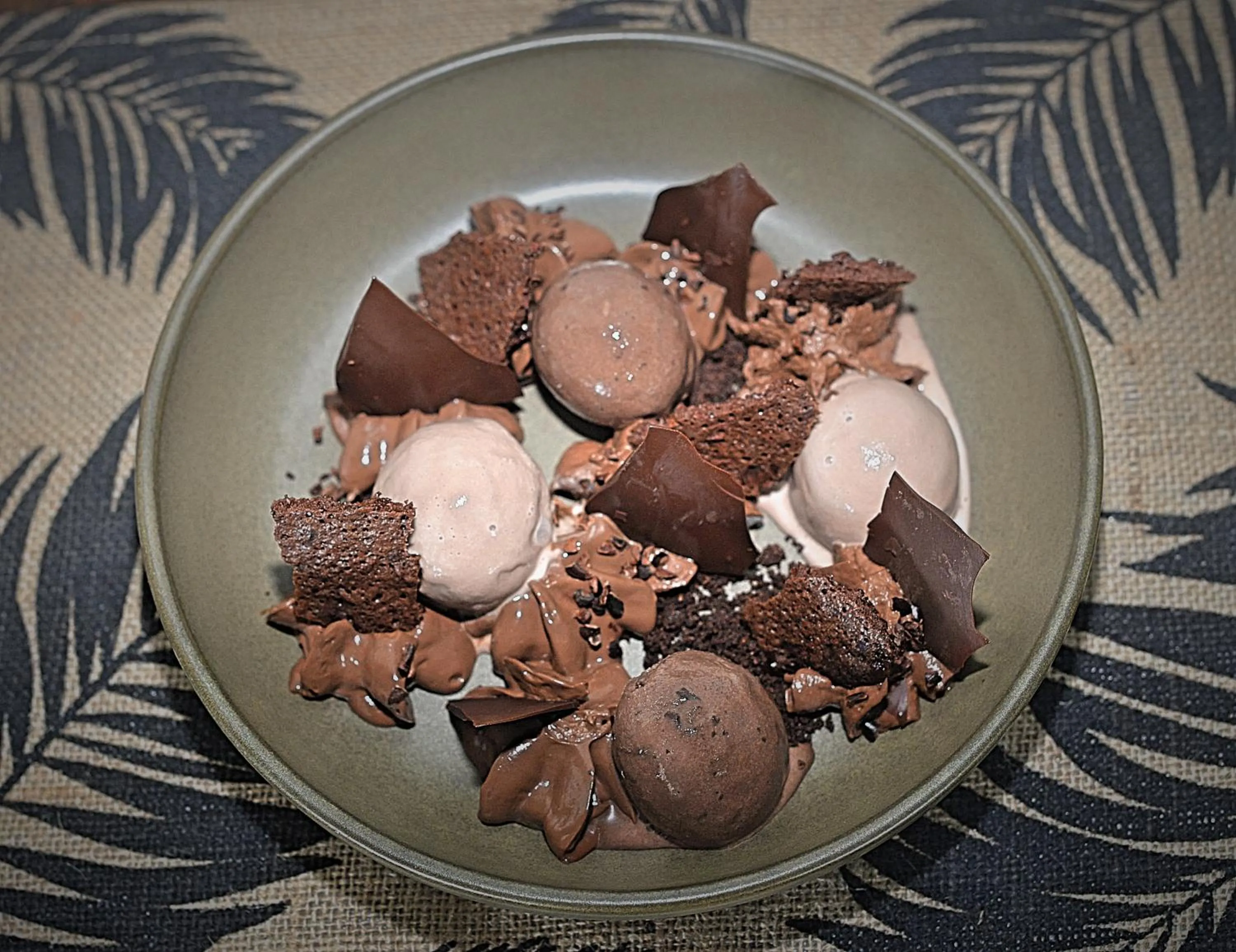 Food in Hôtel Beauregard, The Originals Relais