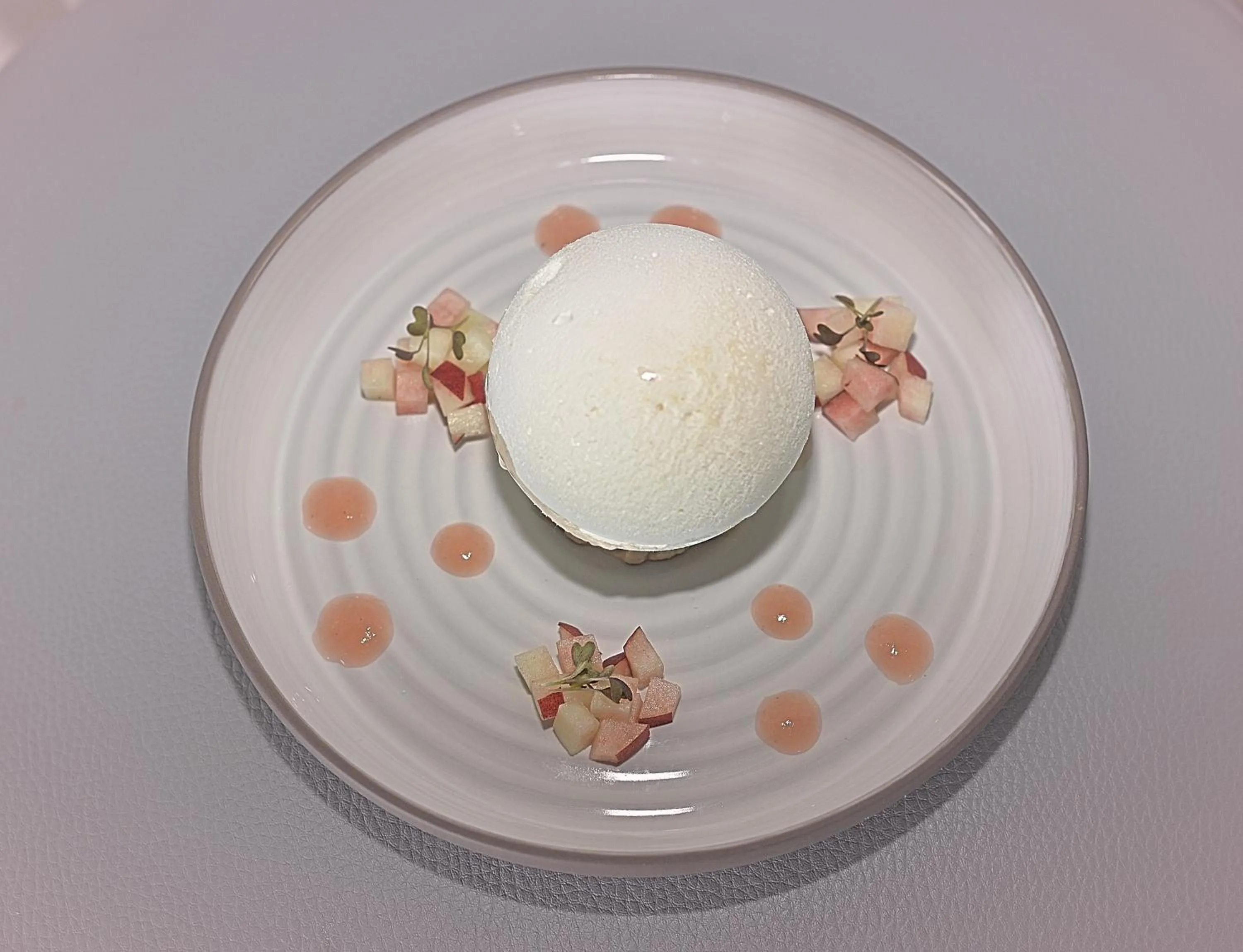 Food in Hôtel Beauregard, The Originals Relais