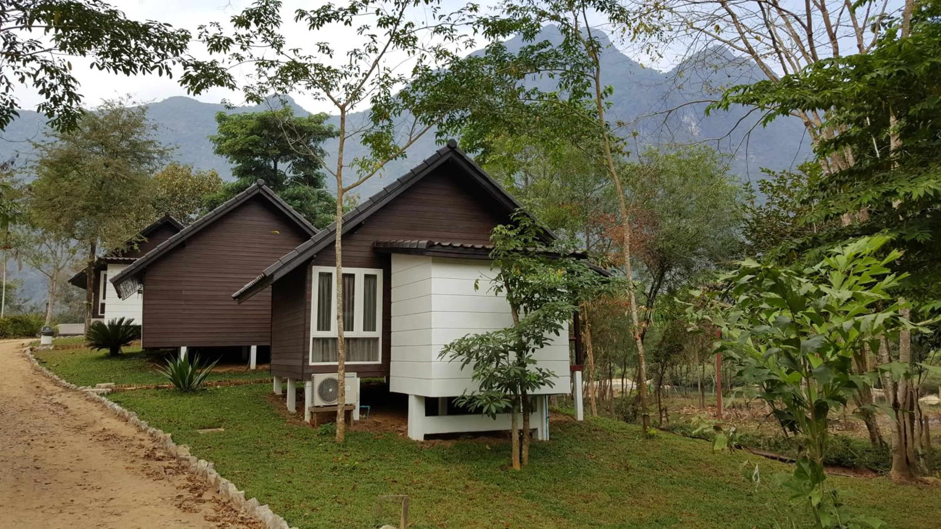 Vang Vieng Eco Lodge