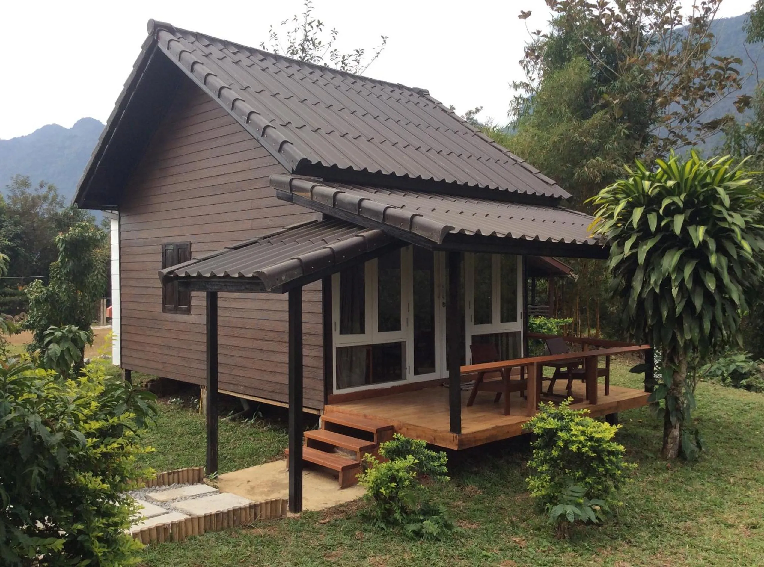 Vang Vieng Eco Lodge