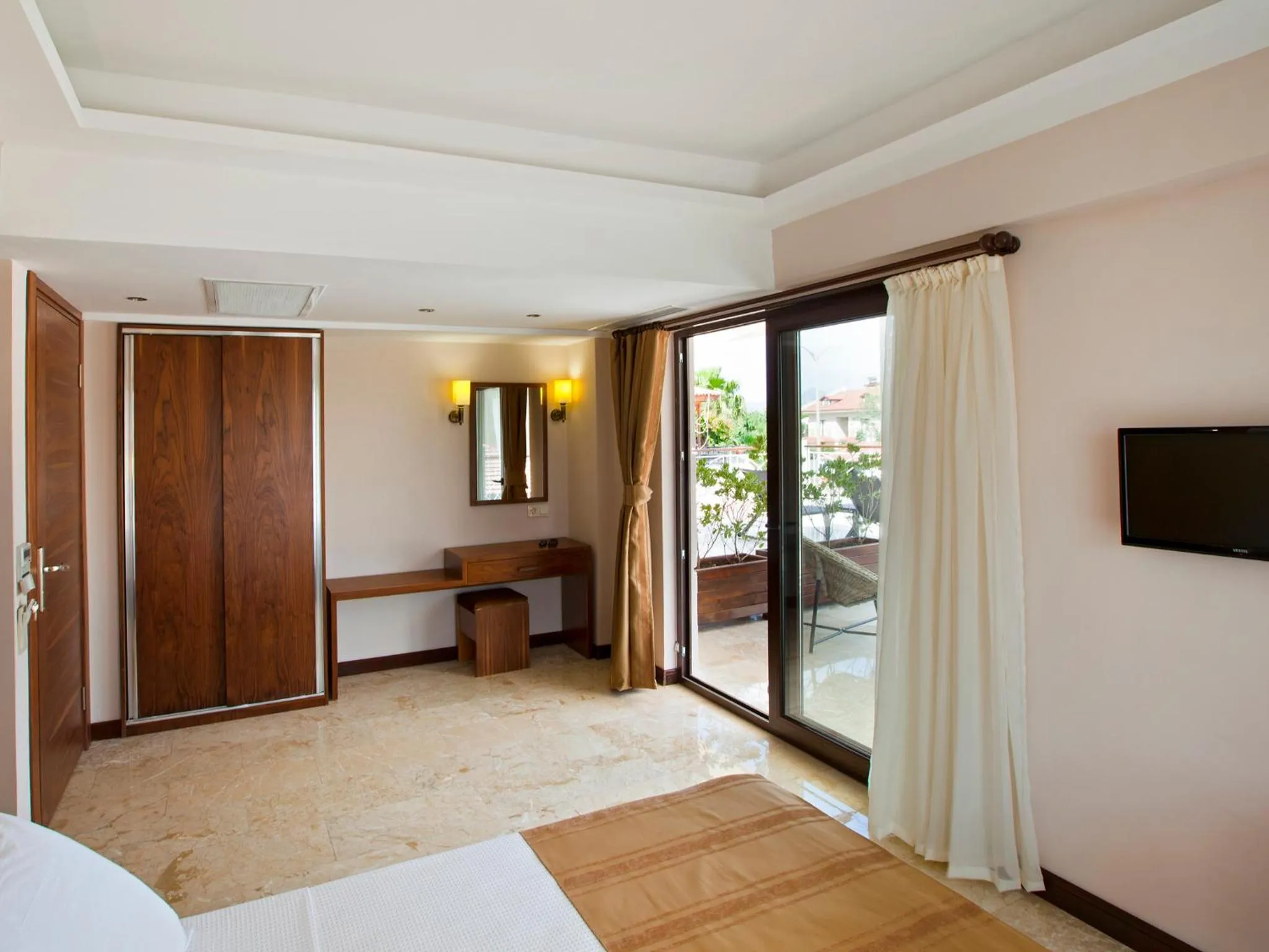 Decorative detail in Montana Hotel