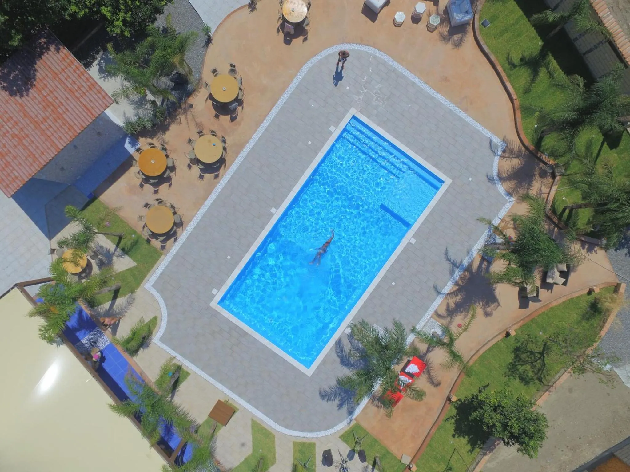 Pool view in Borgo Camicia In