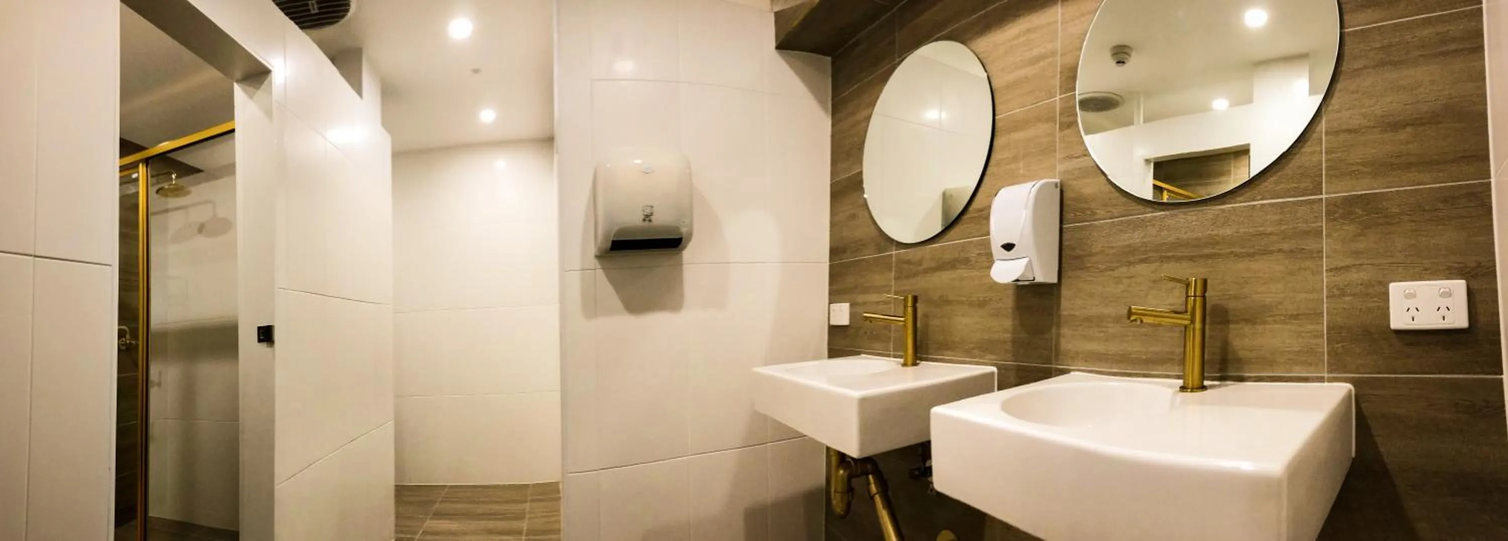 Shower in Brisbane Quarters