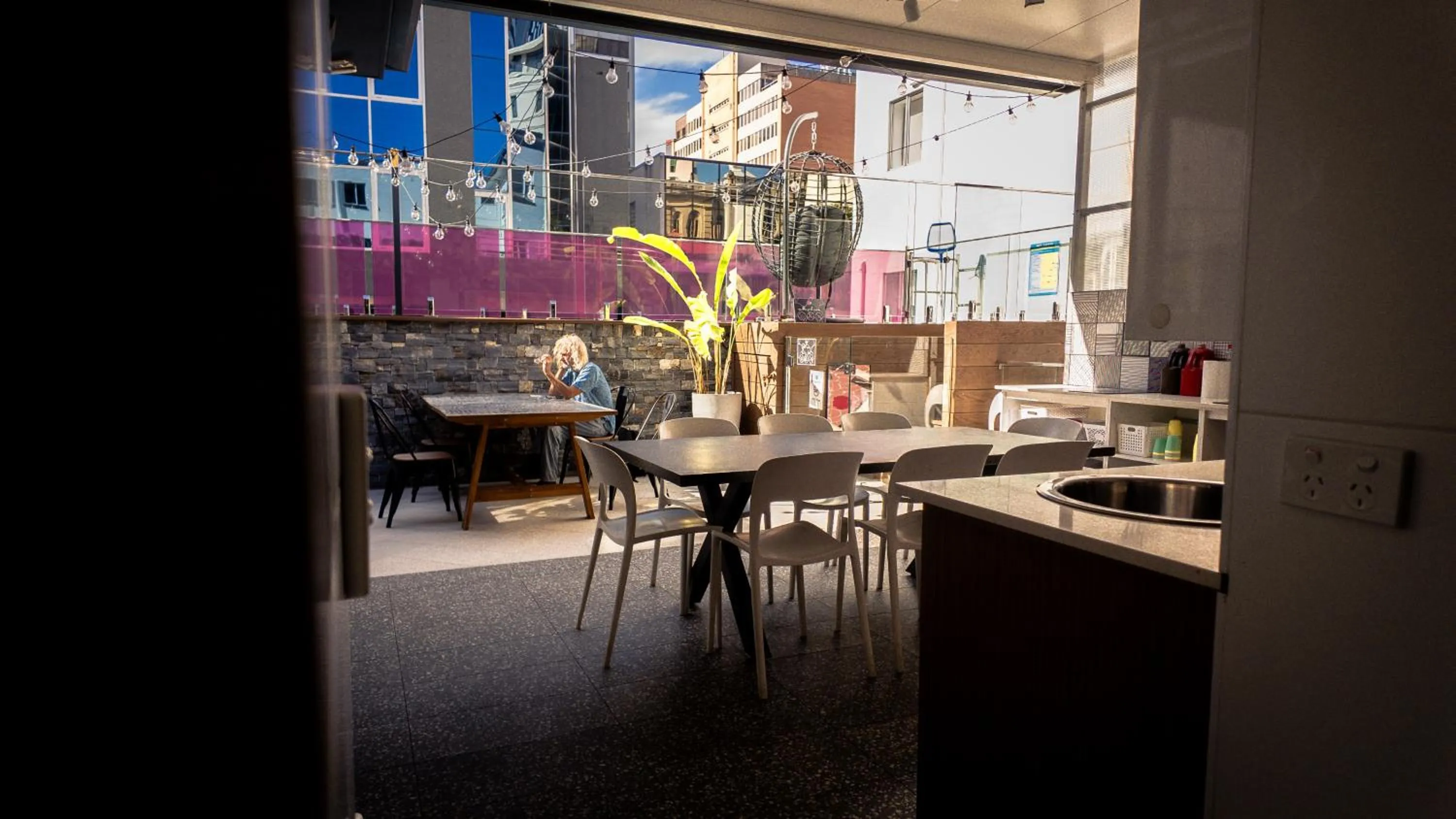 Kitchen or kitchenette in Brisbane Quarters