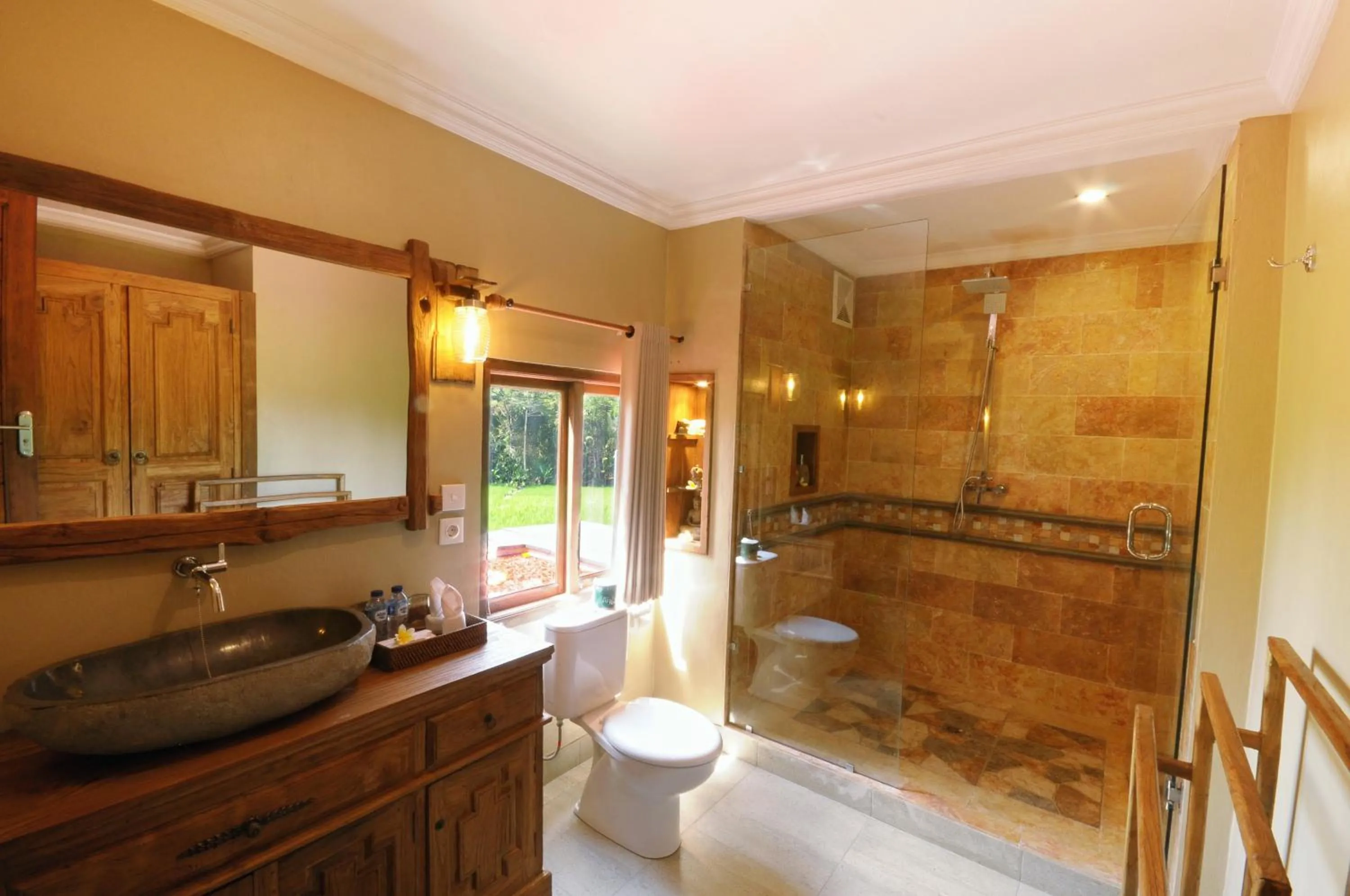 Bathroom in Pondok Sebatu Eco Lodge