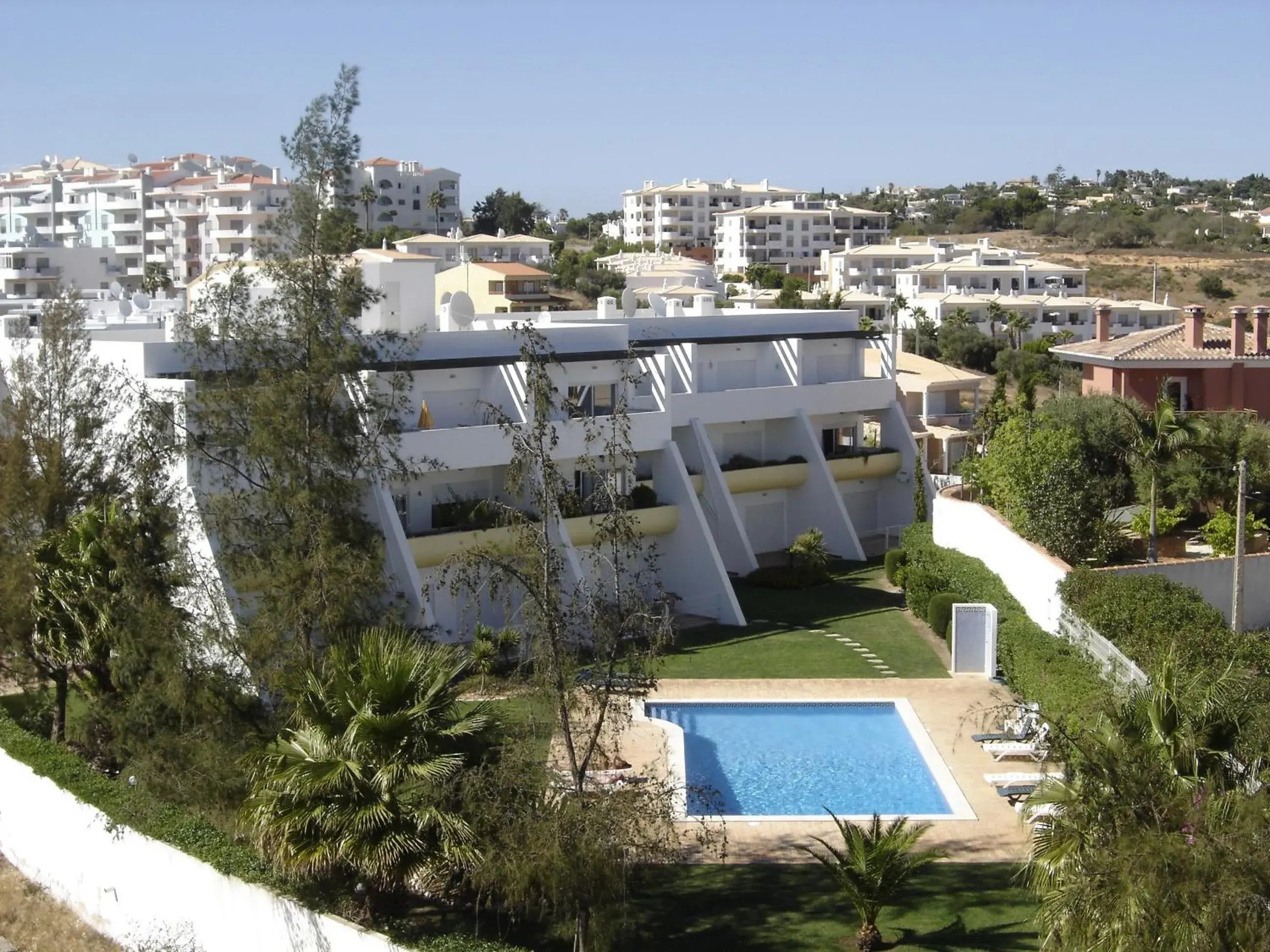 Cardeira Holiday Apartments Cardeira Holiday Apartments