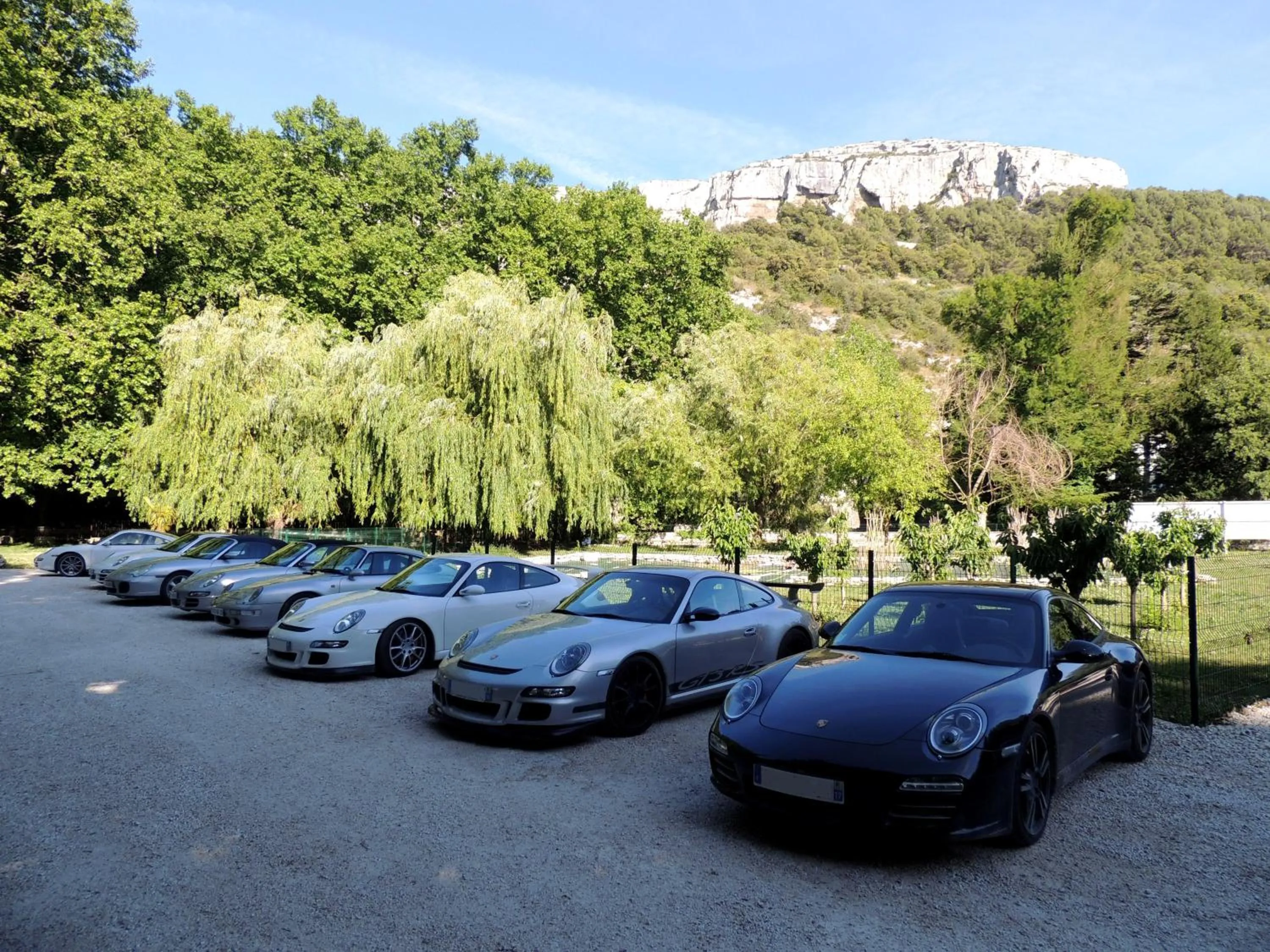 Parking in Logis Hôtel Restaurant du Parc