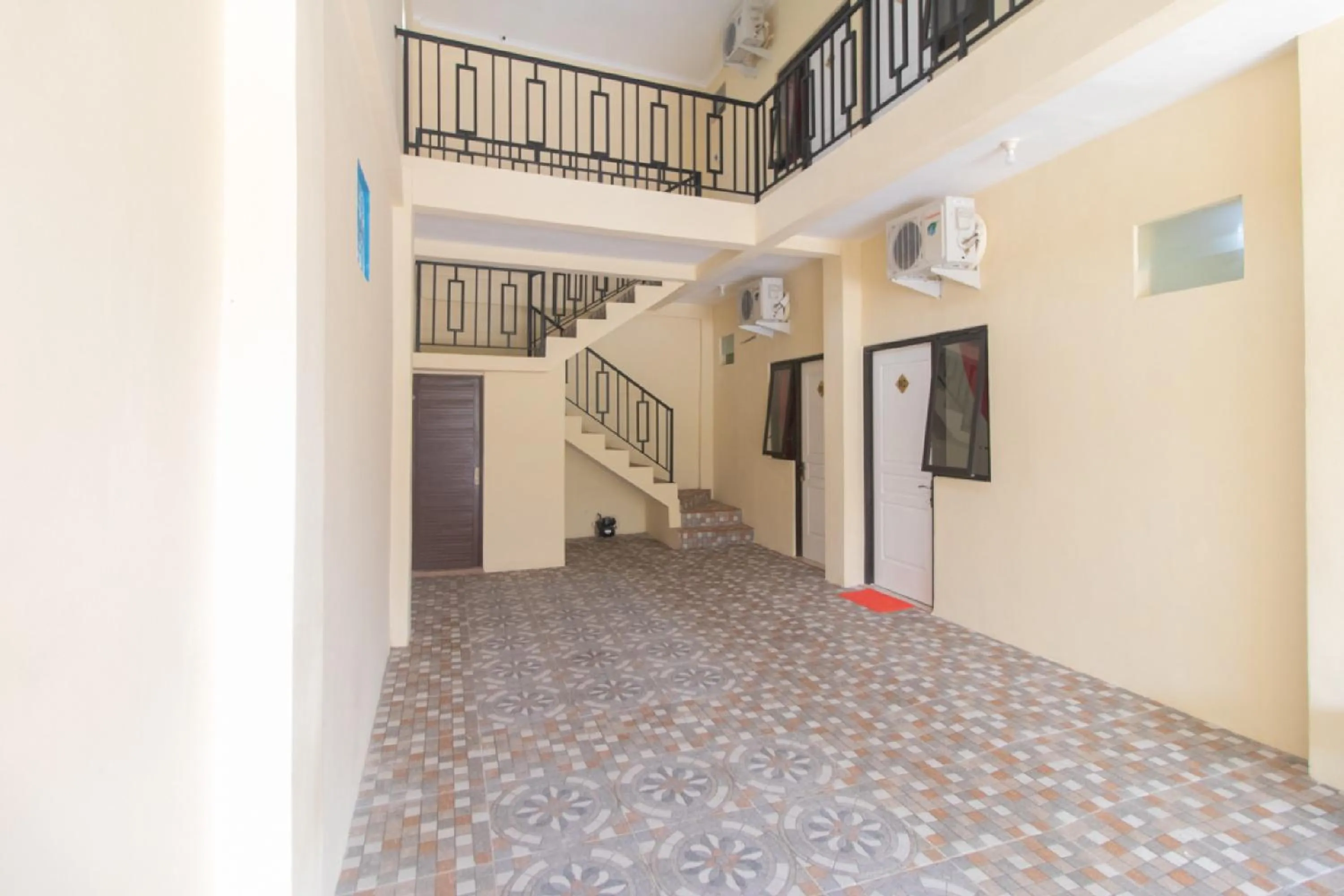 RedDoorz Syariah near Politeknik Negeri Madiun