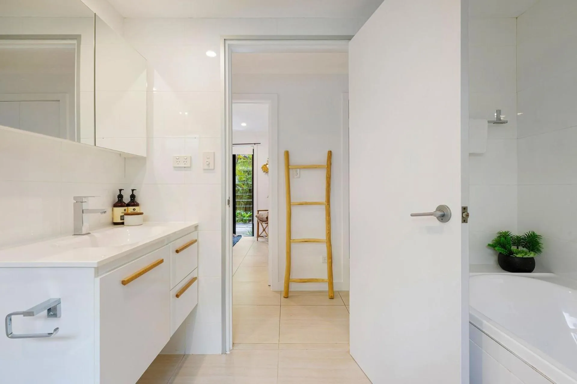 Bathroom in A Perfect Stay - Arya