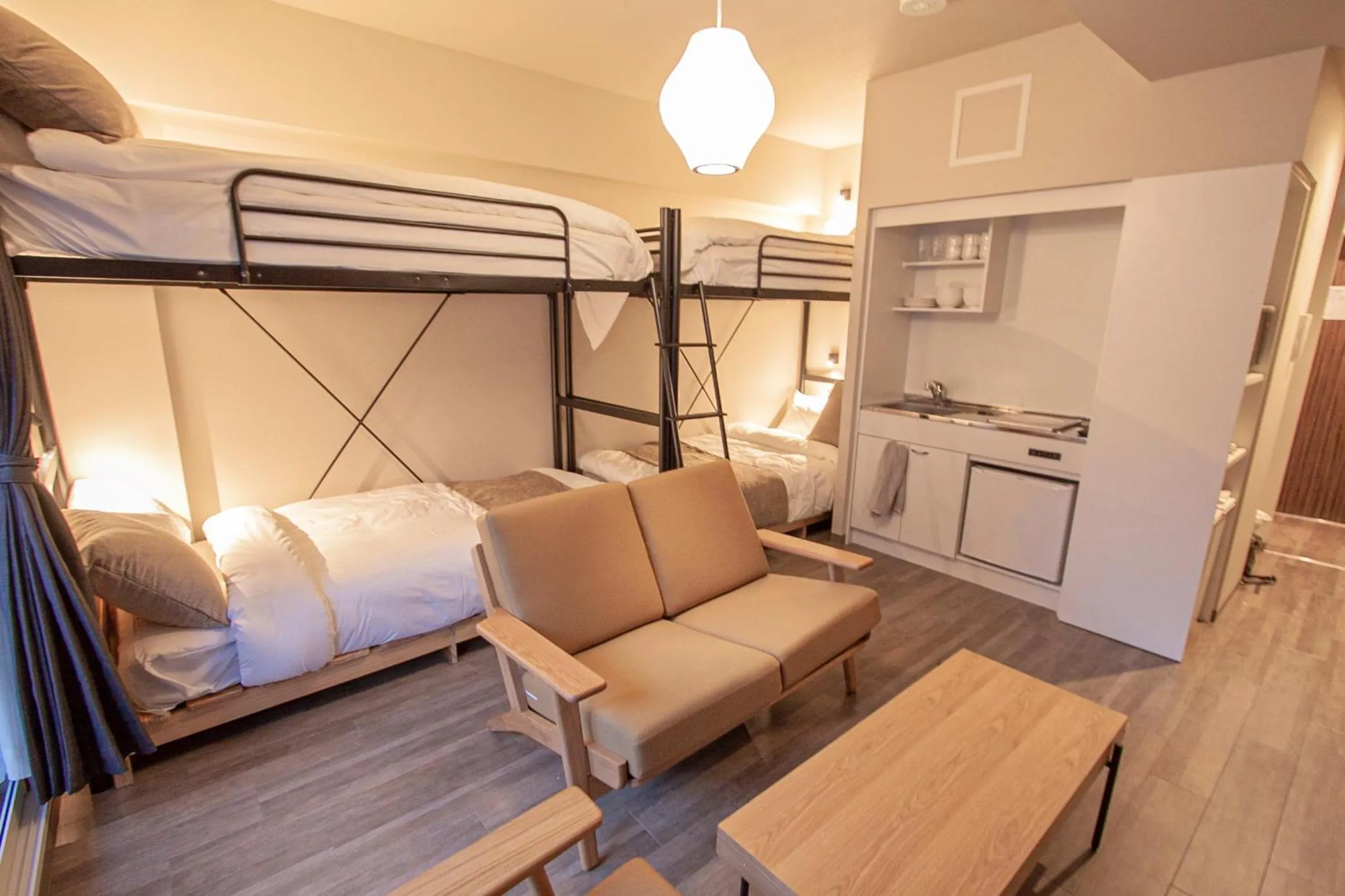 Kitchen or kitchenette, Bed in UCHI Living stay Odori 11