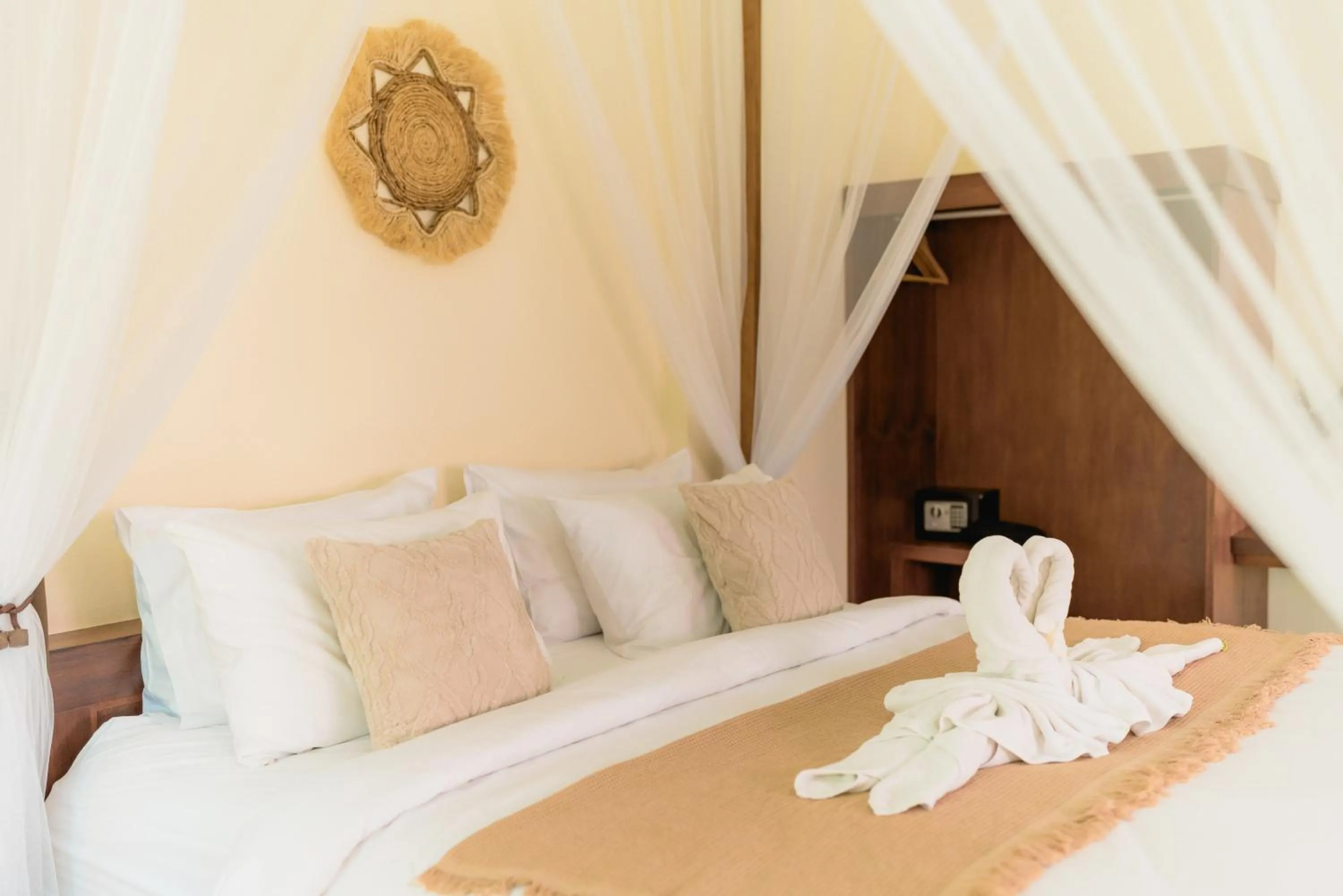 Bedroom, Bed in Green Garden House