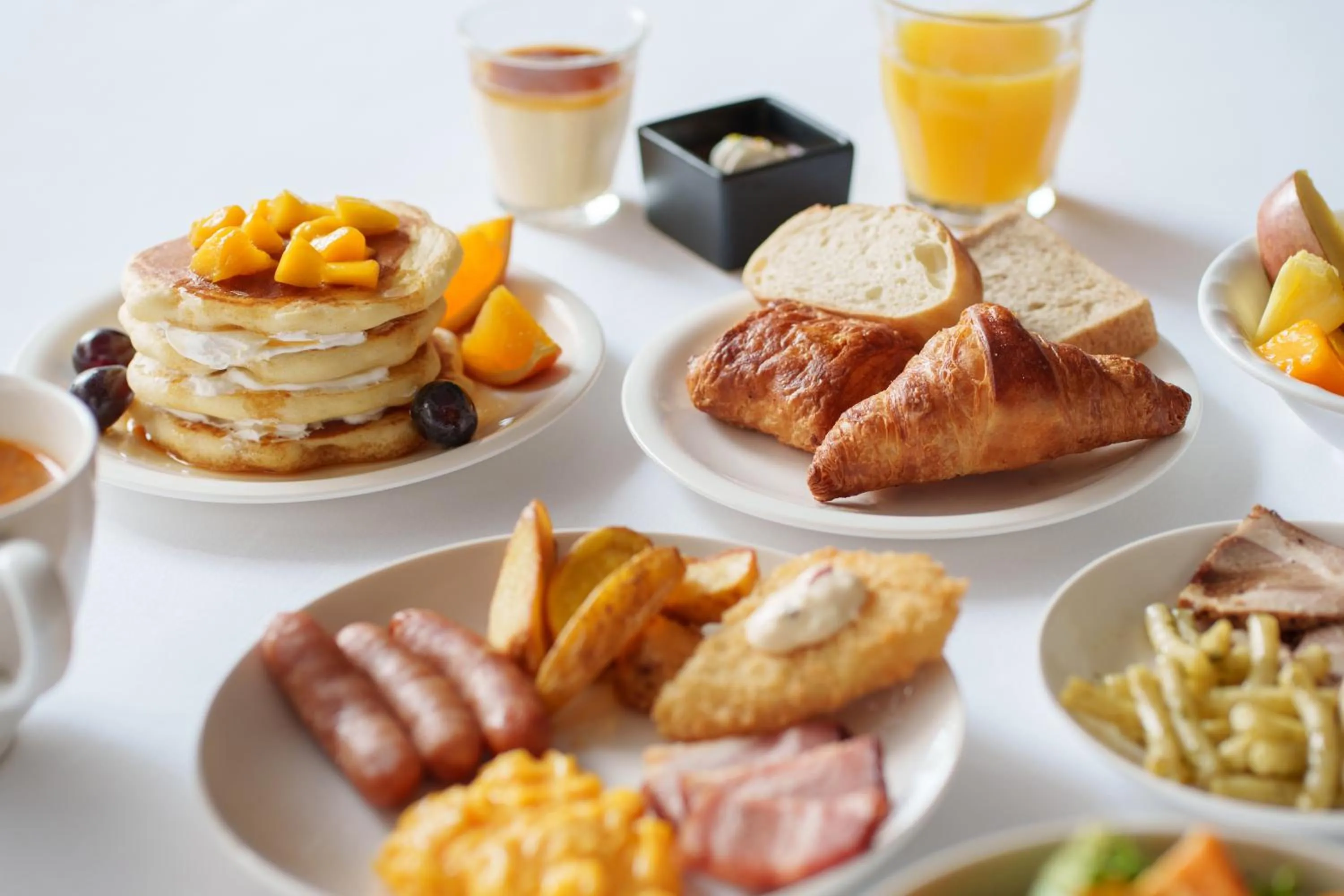 Breakfast in Hotel Vista Tokyo Tsukiji