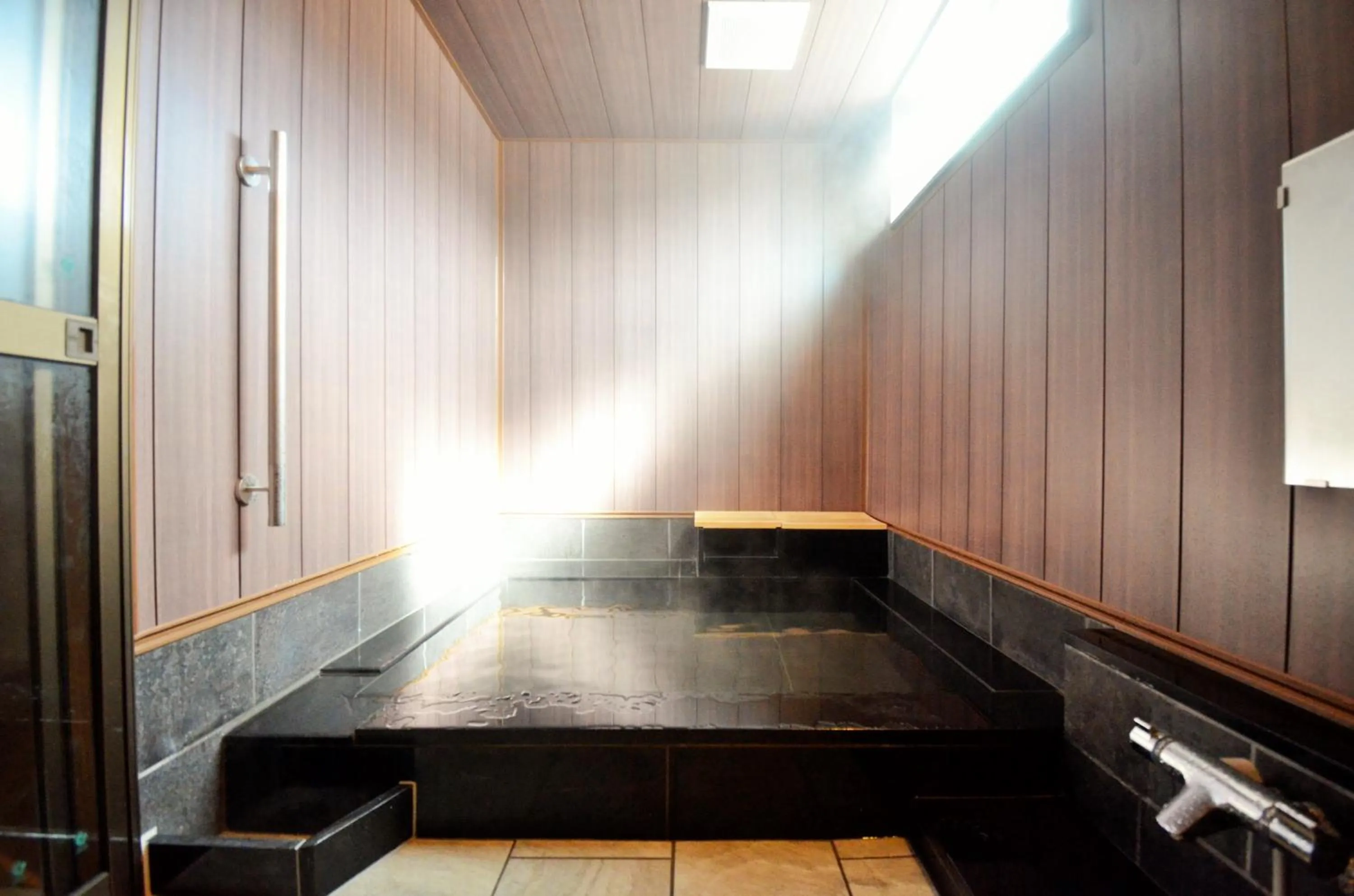 Bathroom in Yufuin Tsuru no Yu