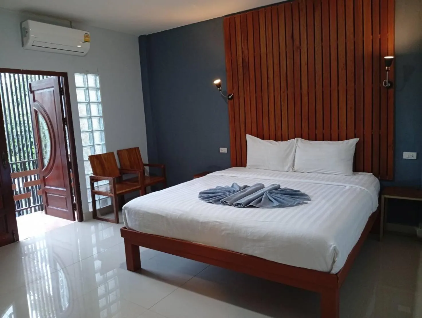 View (from property/room), Bed in The Sekret Hotel