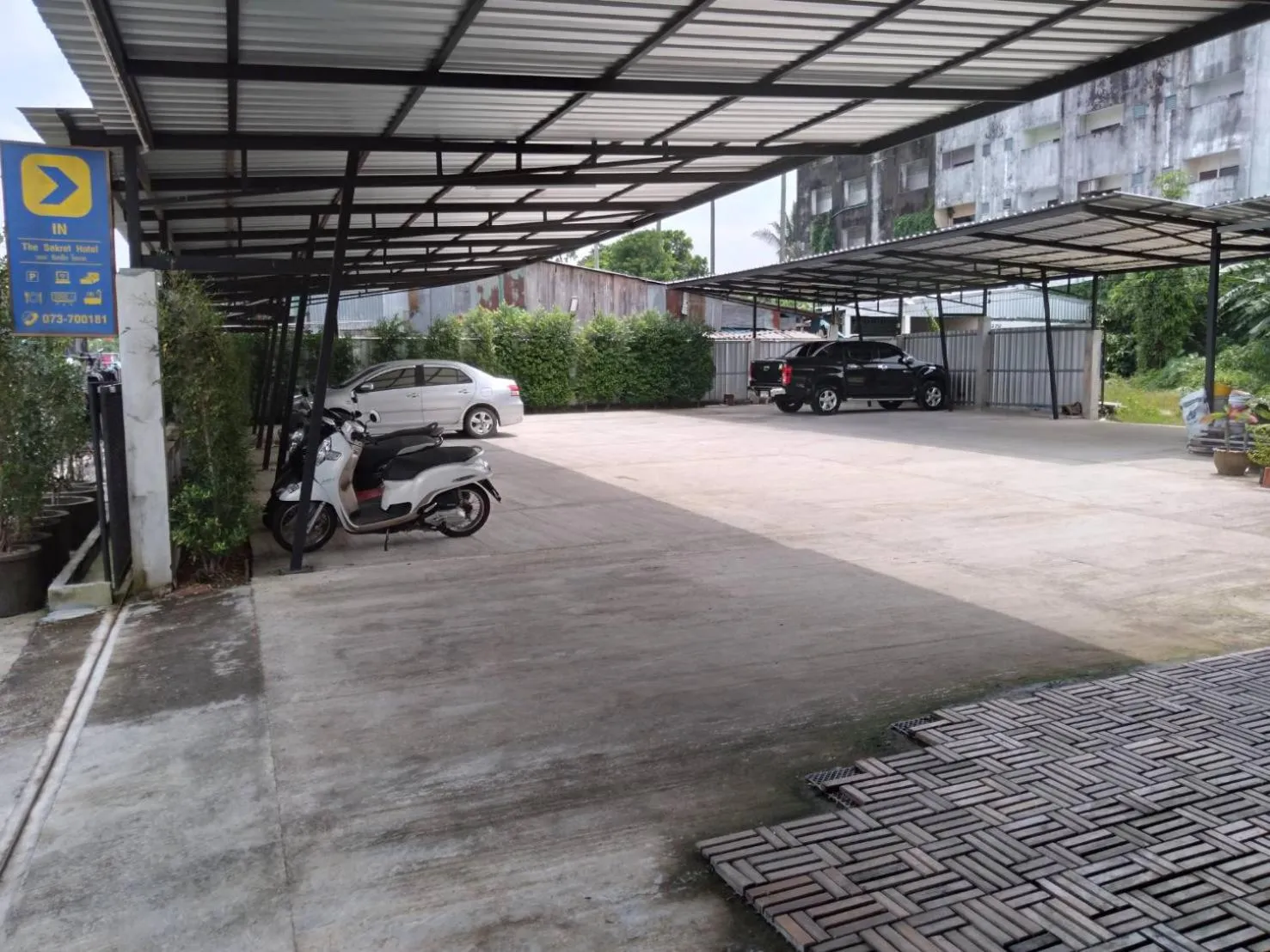 Parking in The Sekret Hotel