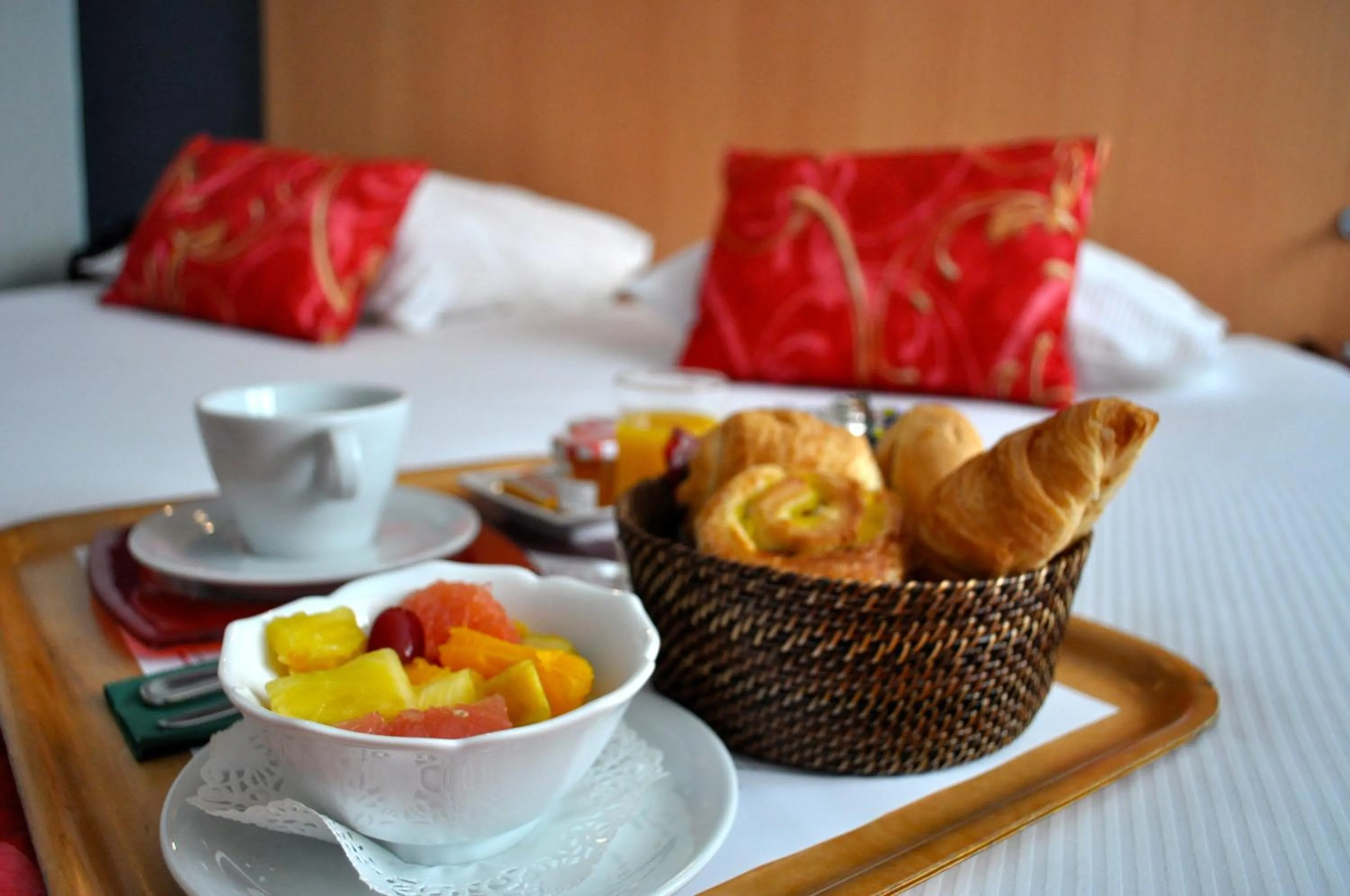 Breakfast, Bed in Atalante